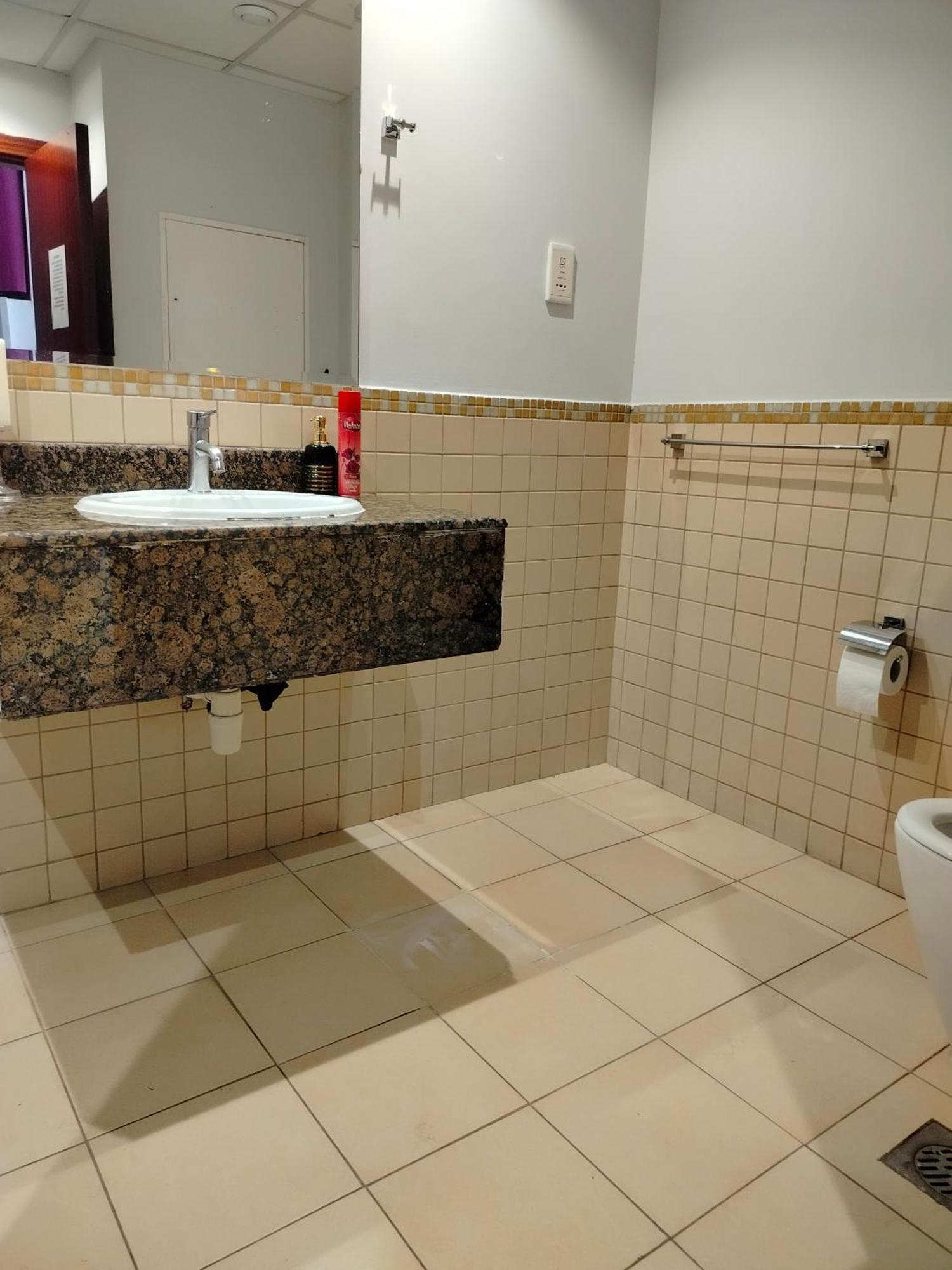 Sansa Jbr Privatunterkunft *