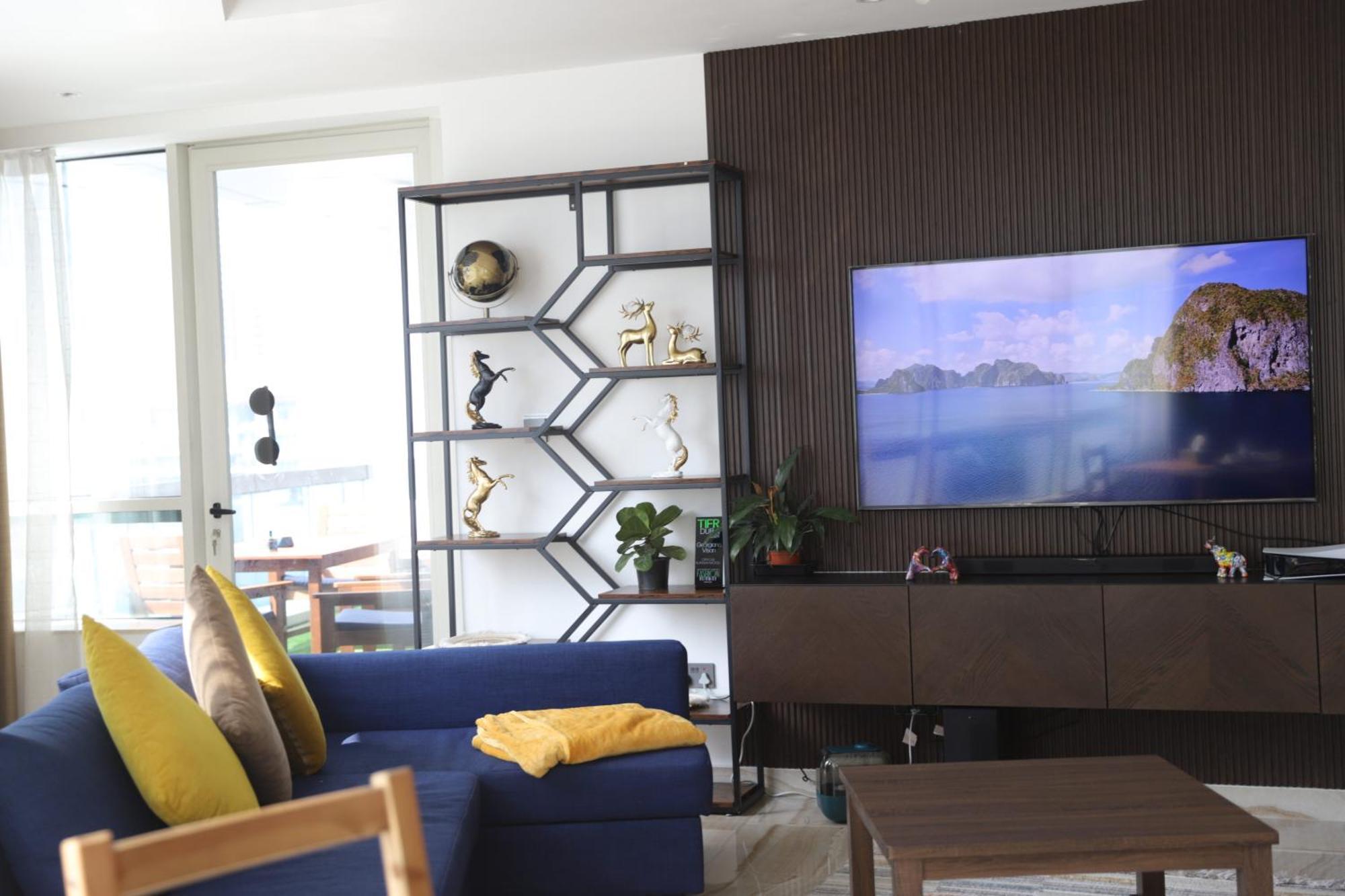 Female Joyful Journeys Homestay Dubai