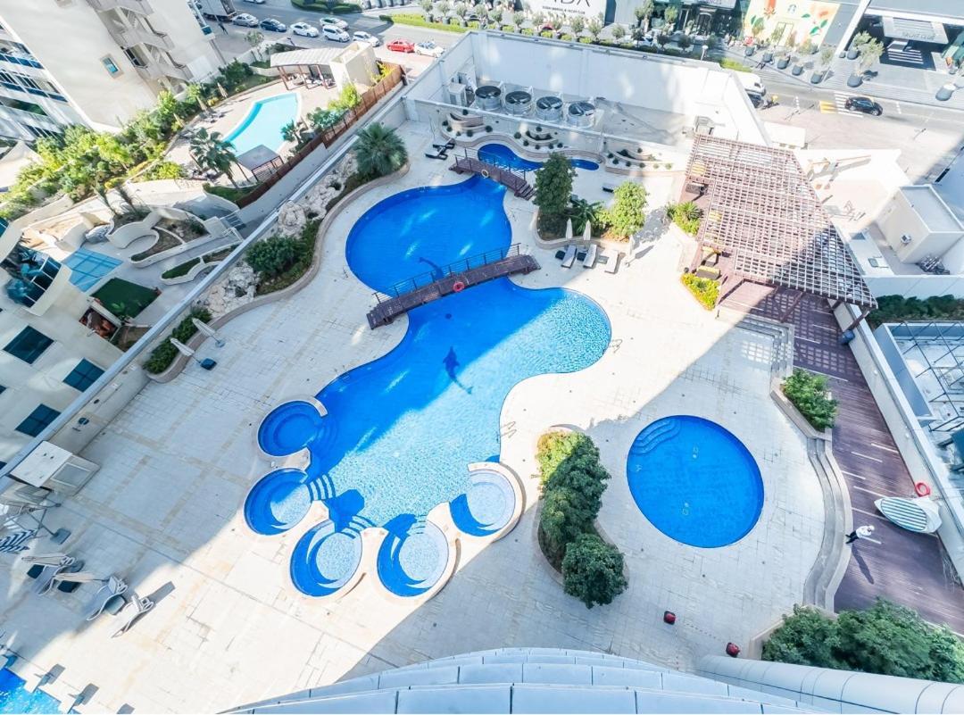 Female Joyful Journeys Homestay Dubai