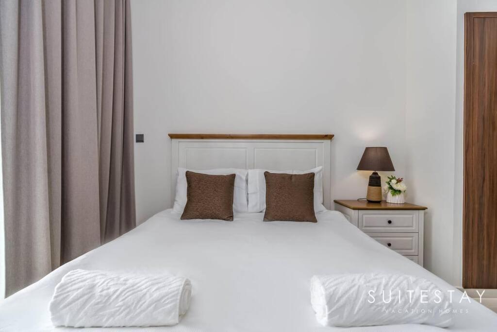 Apartment Spacious New Build In Residential Community Dubai