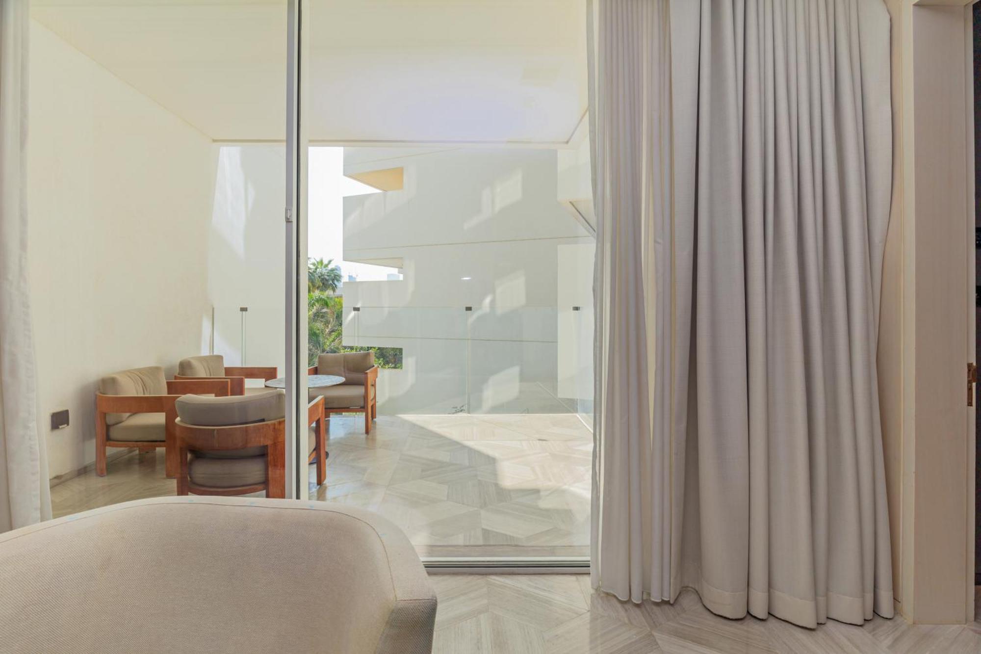 Luxury 3bdr Apartment, Pool & Access Apartment Dubai