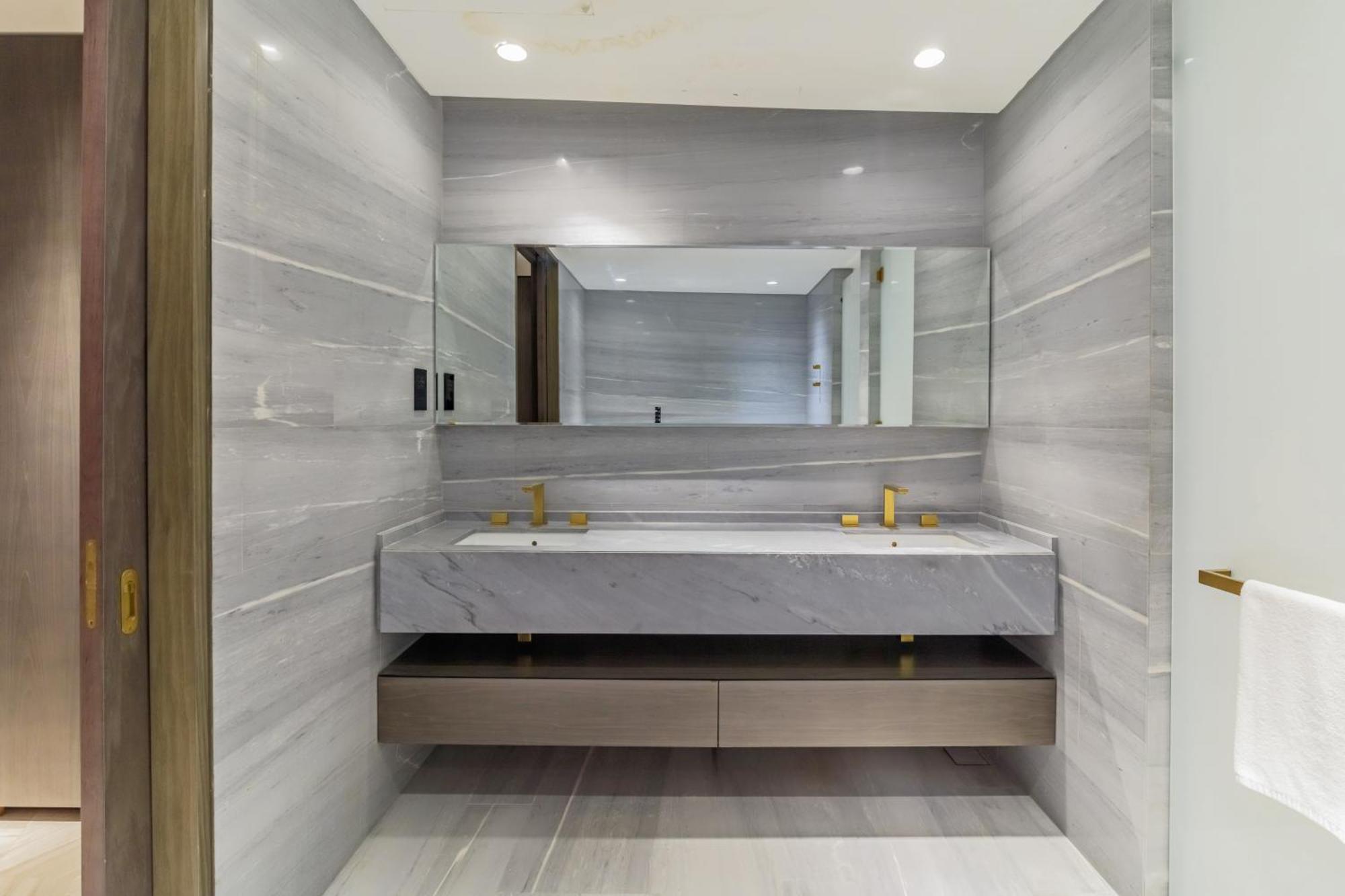 Luxury 3bdr Apartment, Pool & Access Dubai