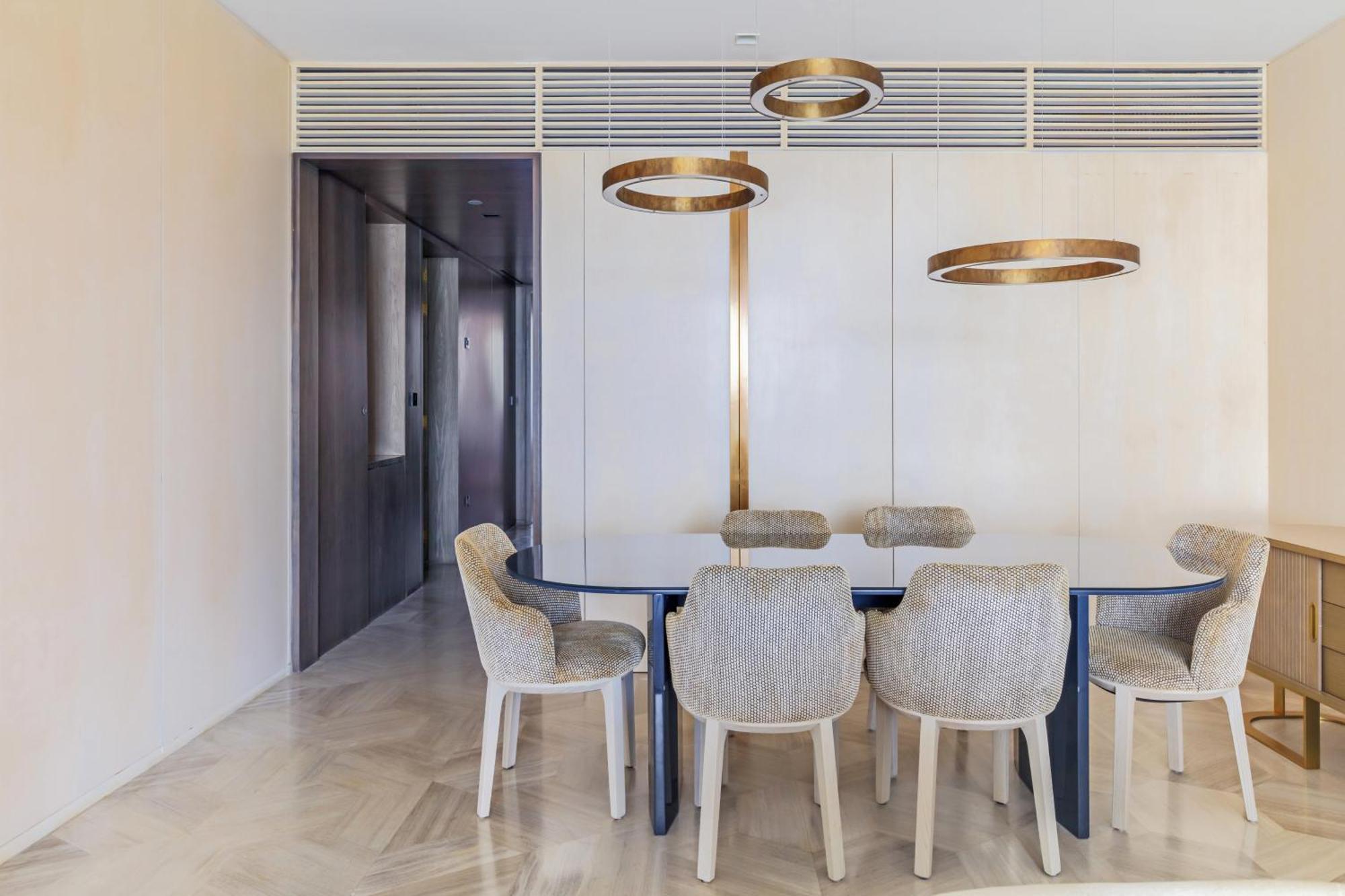 Luxury 3bdr Apartment, Pool & Access * Dubai