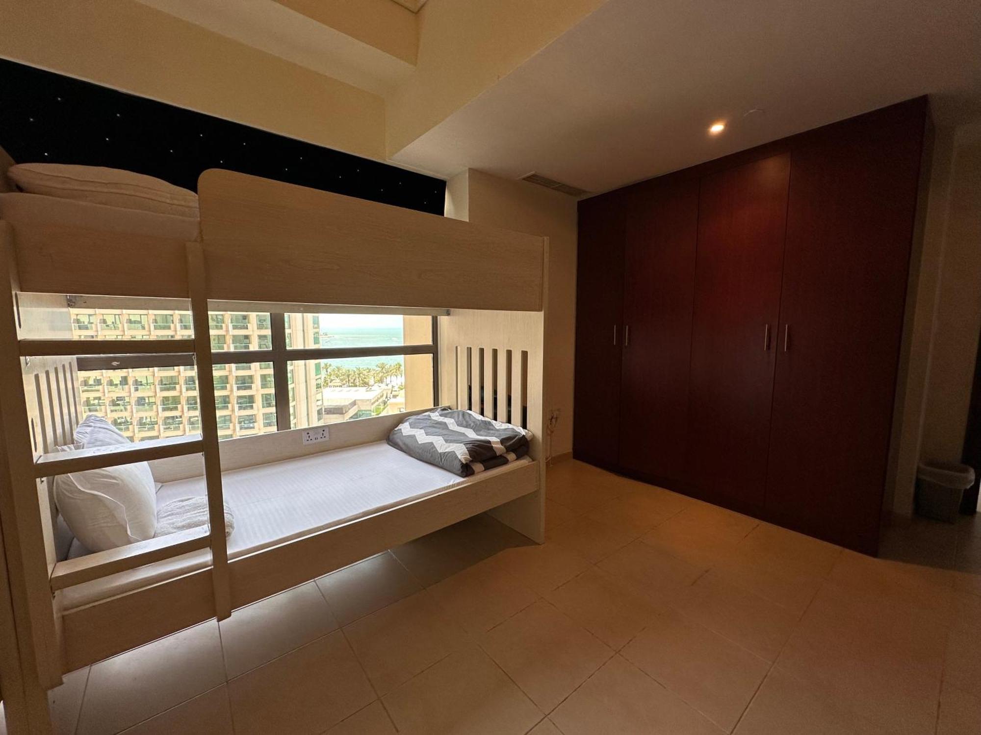 Sea Breeze Jbr Capsule hotel