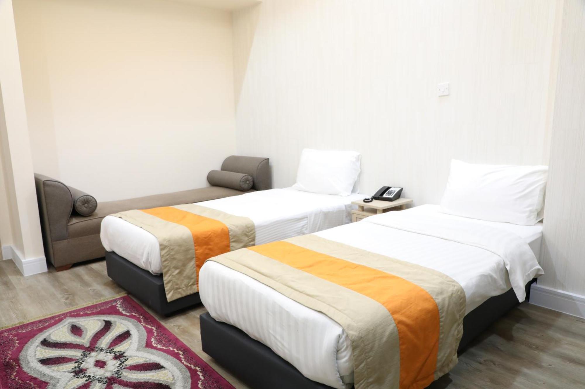Wescott Plaza Llc Formerly West Zone Plaza Apts 4* Dubai
