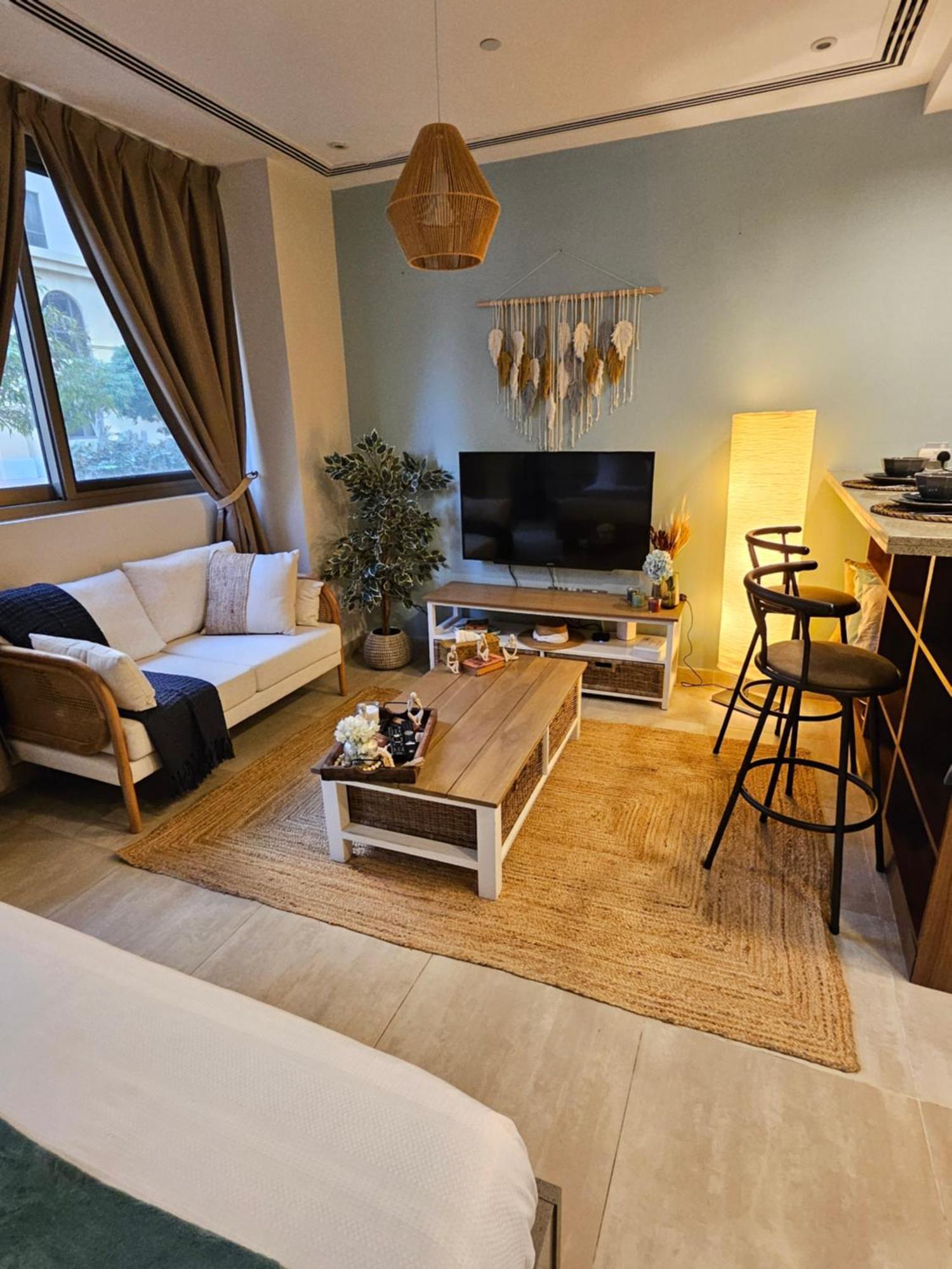 Modern Jbr With & Pool Access - Marina Apartamento Dubai