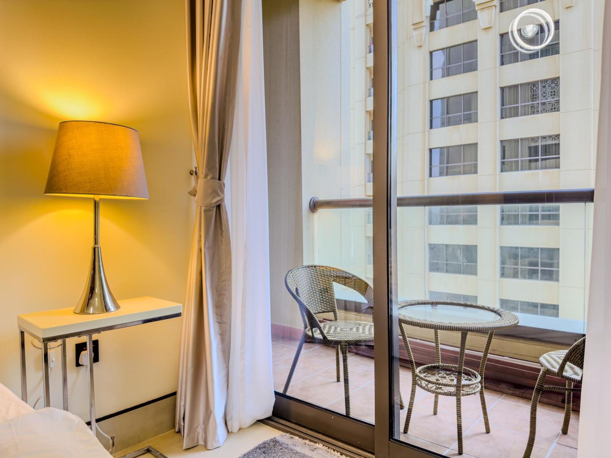 Chic 2br Beachfront At Amwaj 4 *