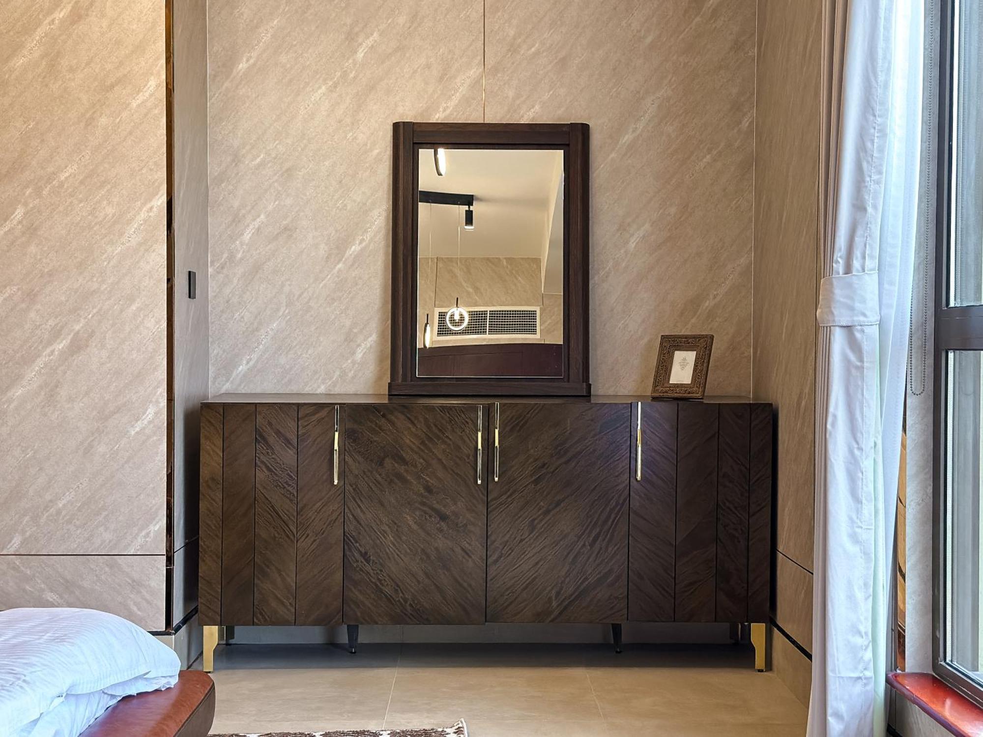 Apartment Chic 2br Beachfront At Amwaj 4 *
