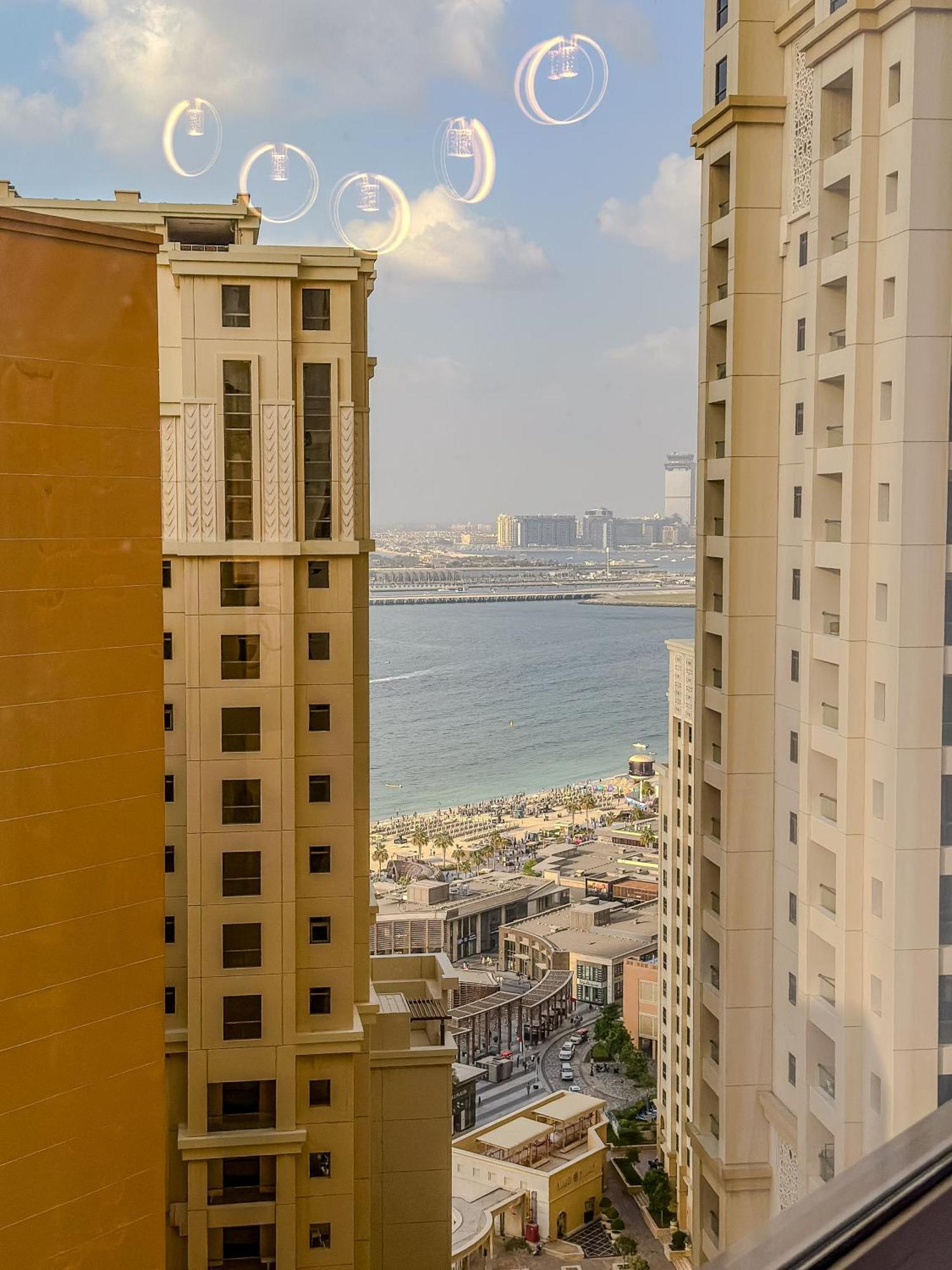 Chic 2br Beachfront At Amwaj 4 Apartment Dubai