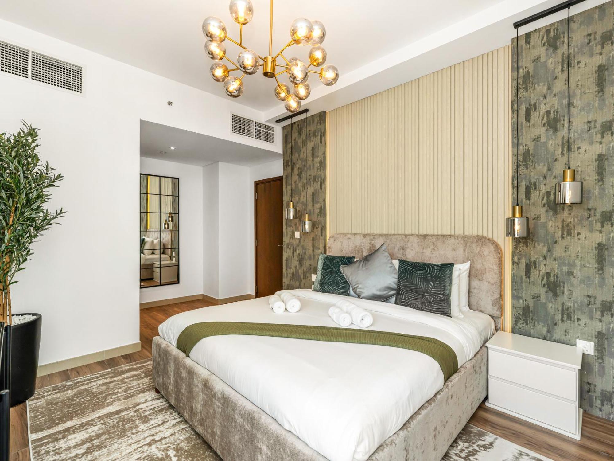Apartment Royal Vista At 29 Boulevard - & Burj Khalifa Views - Brand New Luxury 3br