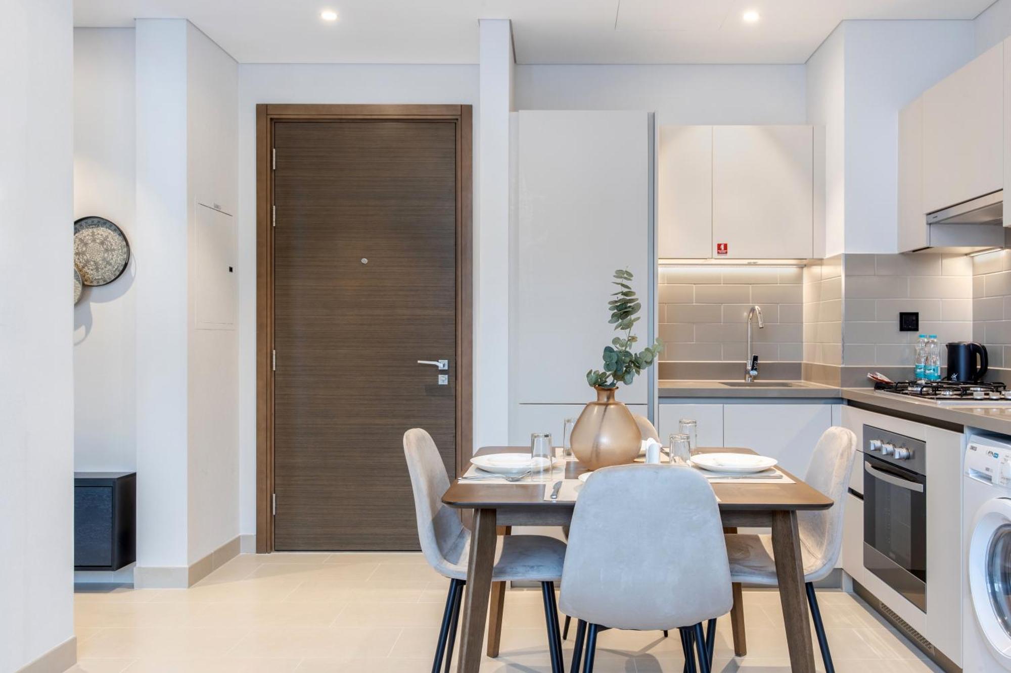 Daire By Latinem Luxury 1br Cv A2707 Near Mall *