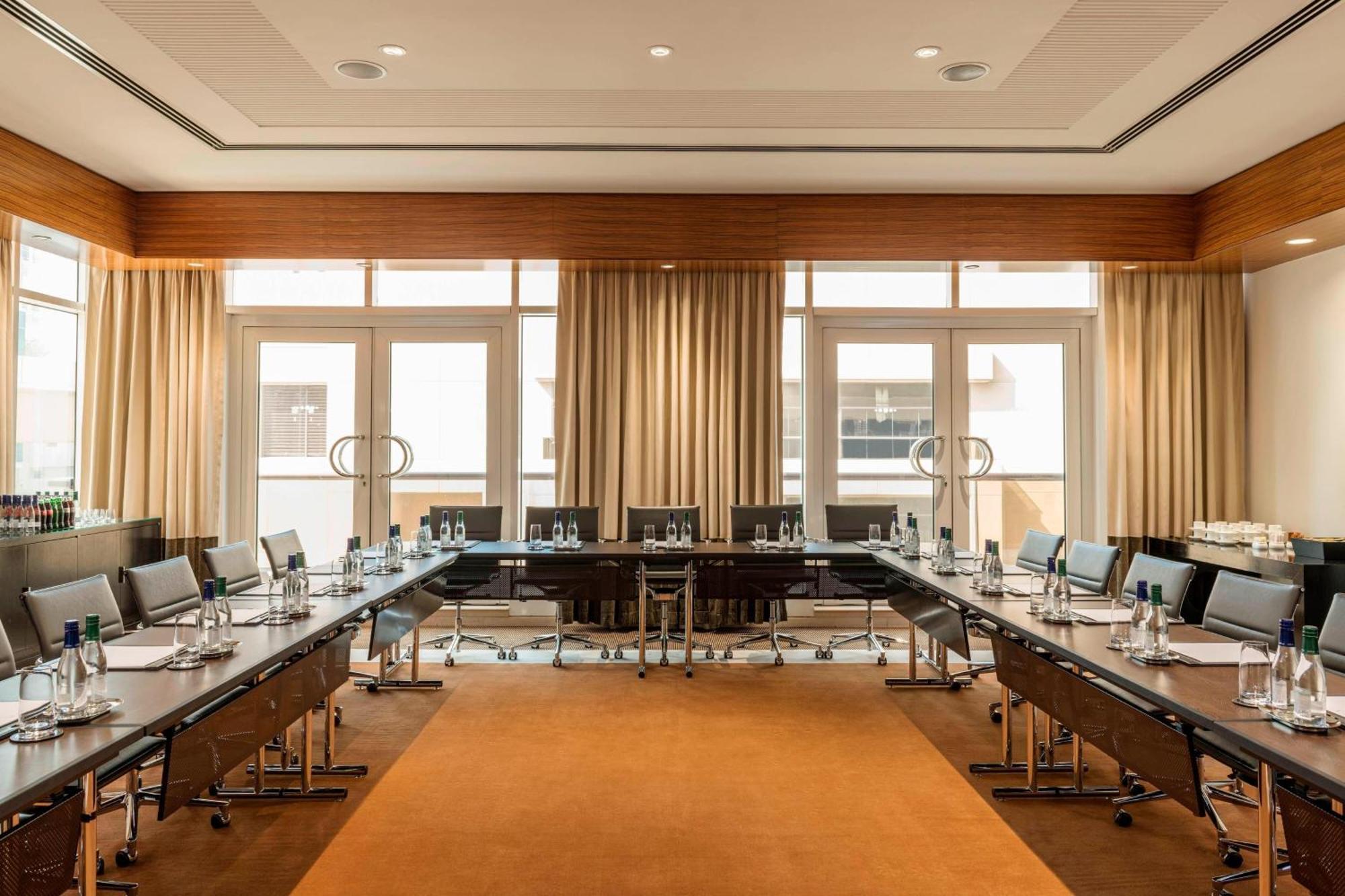 Grosvenor House, A Luxury Collection Hotel, Hotel 5*