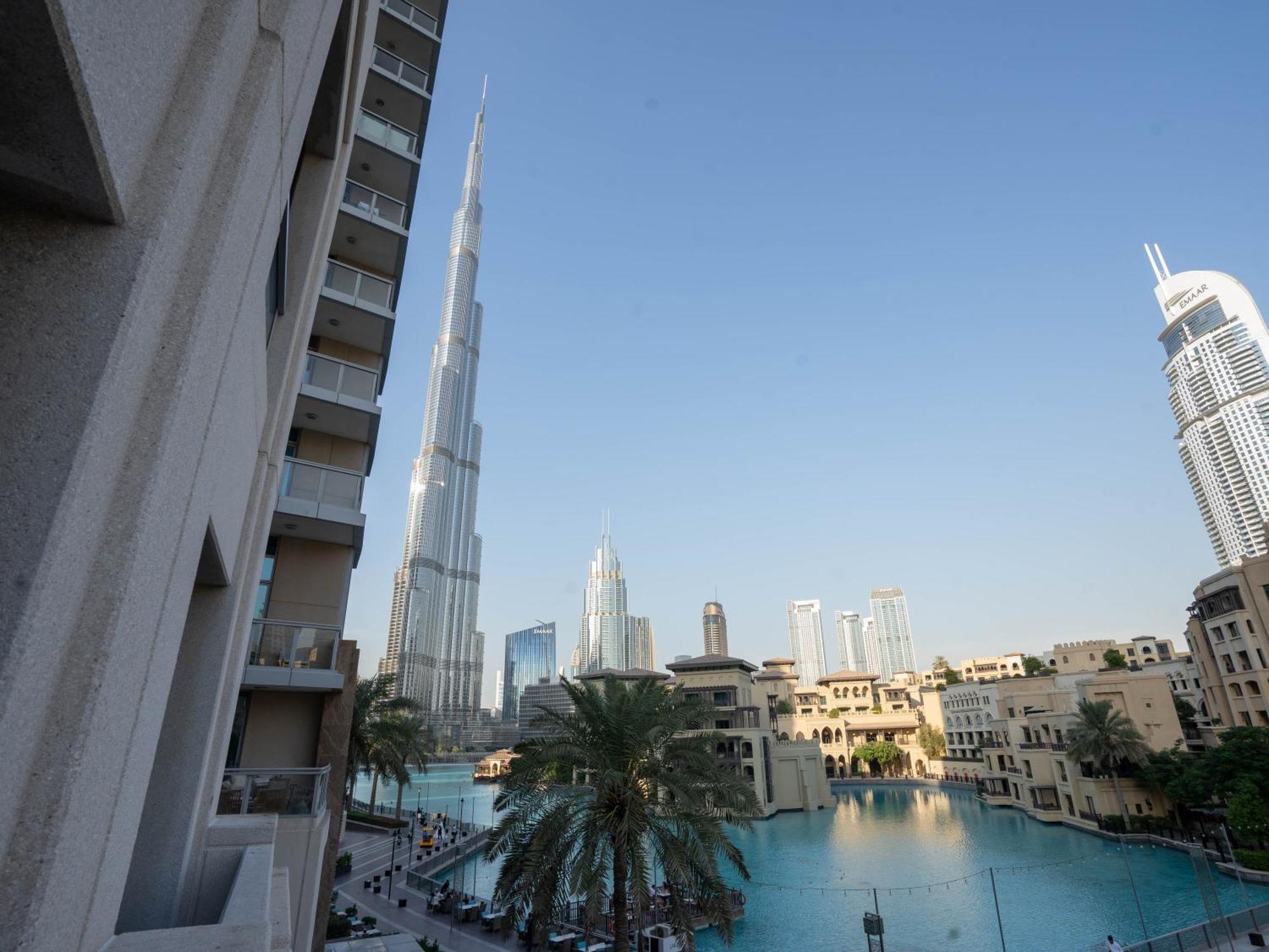 Apartment Holidays R Us 3 Bedroom Premium Location *