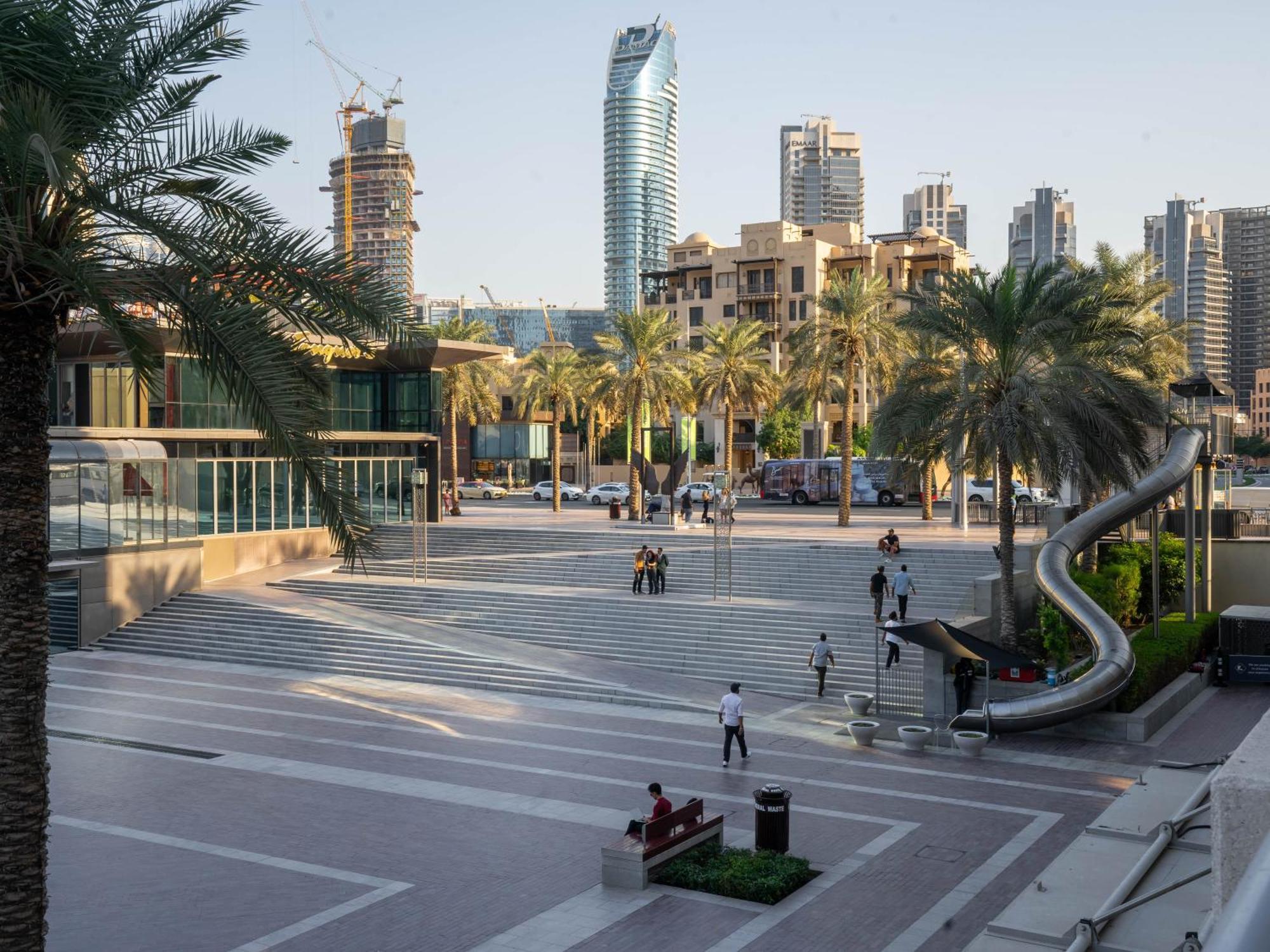 Holidays R Us 3 Bedroom Premium Location Dubai
