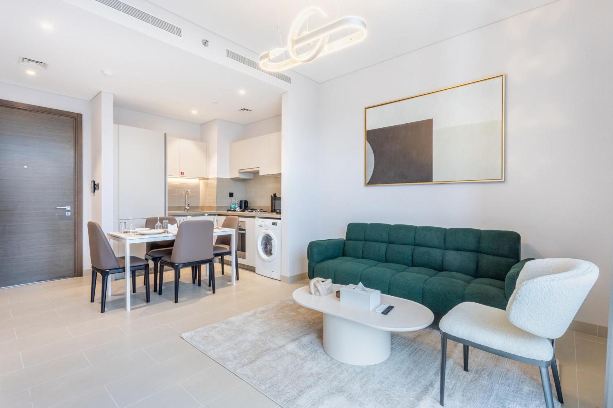 Apartment By Latinem Luxury 1br Cv A2805 Near Burj Khalifa
