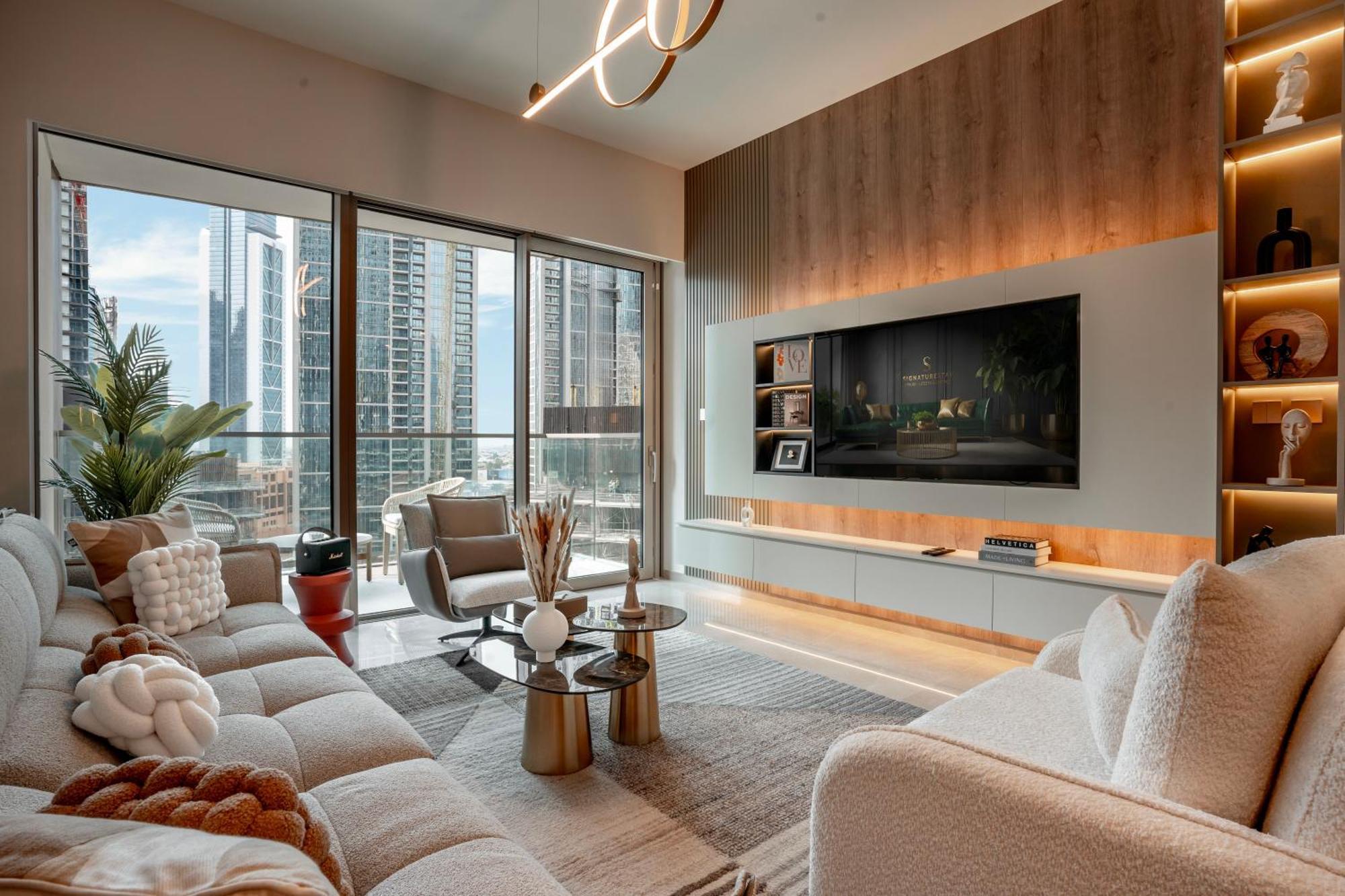 Modern 1-bedroom In Downtown Near Mall & Burj Khalifa Daire