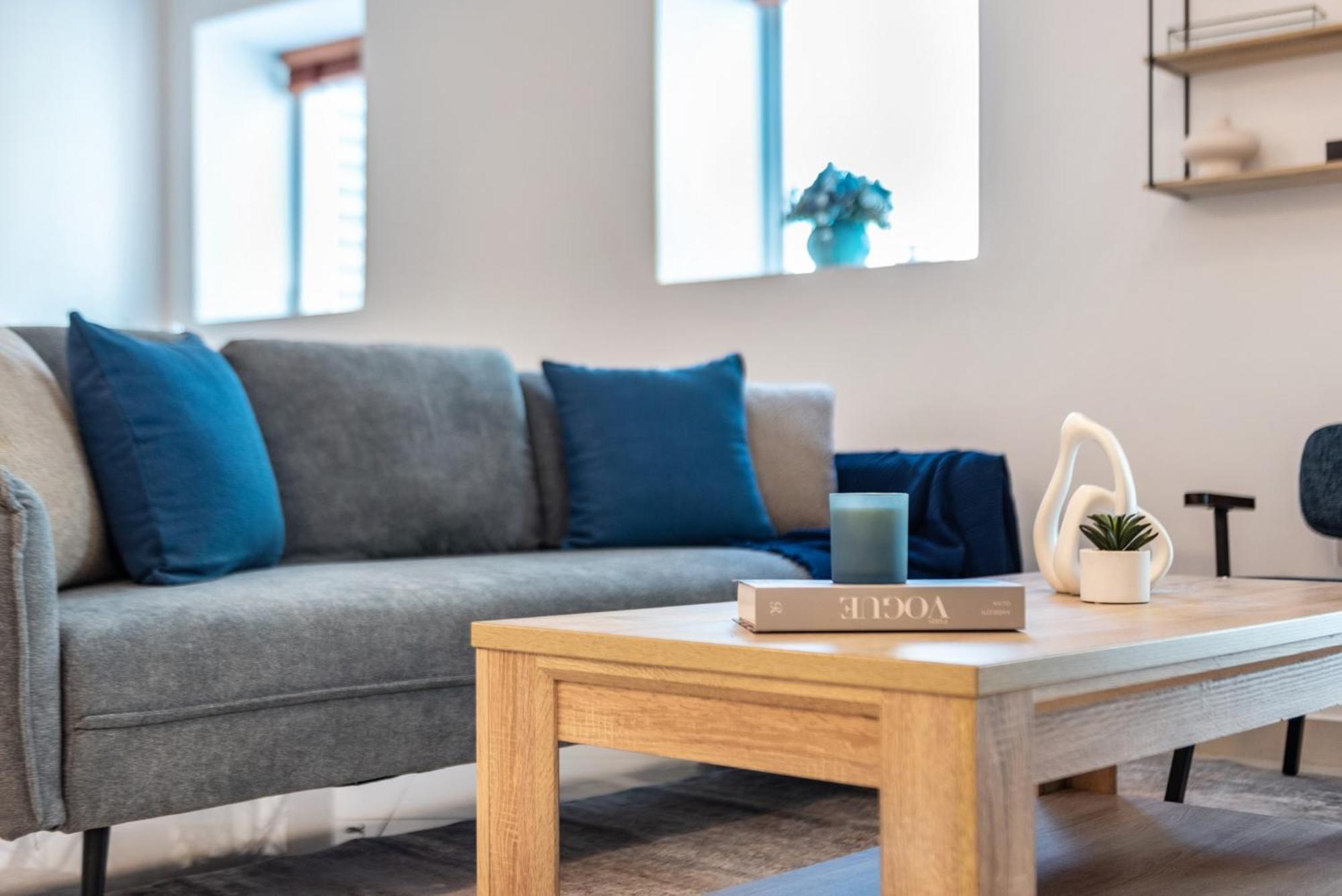 Heavenly Escape In Marina Apartment *