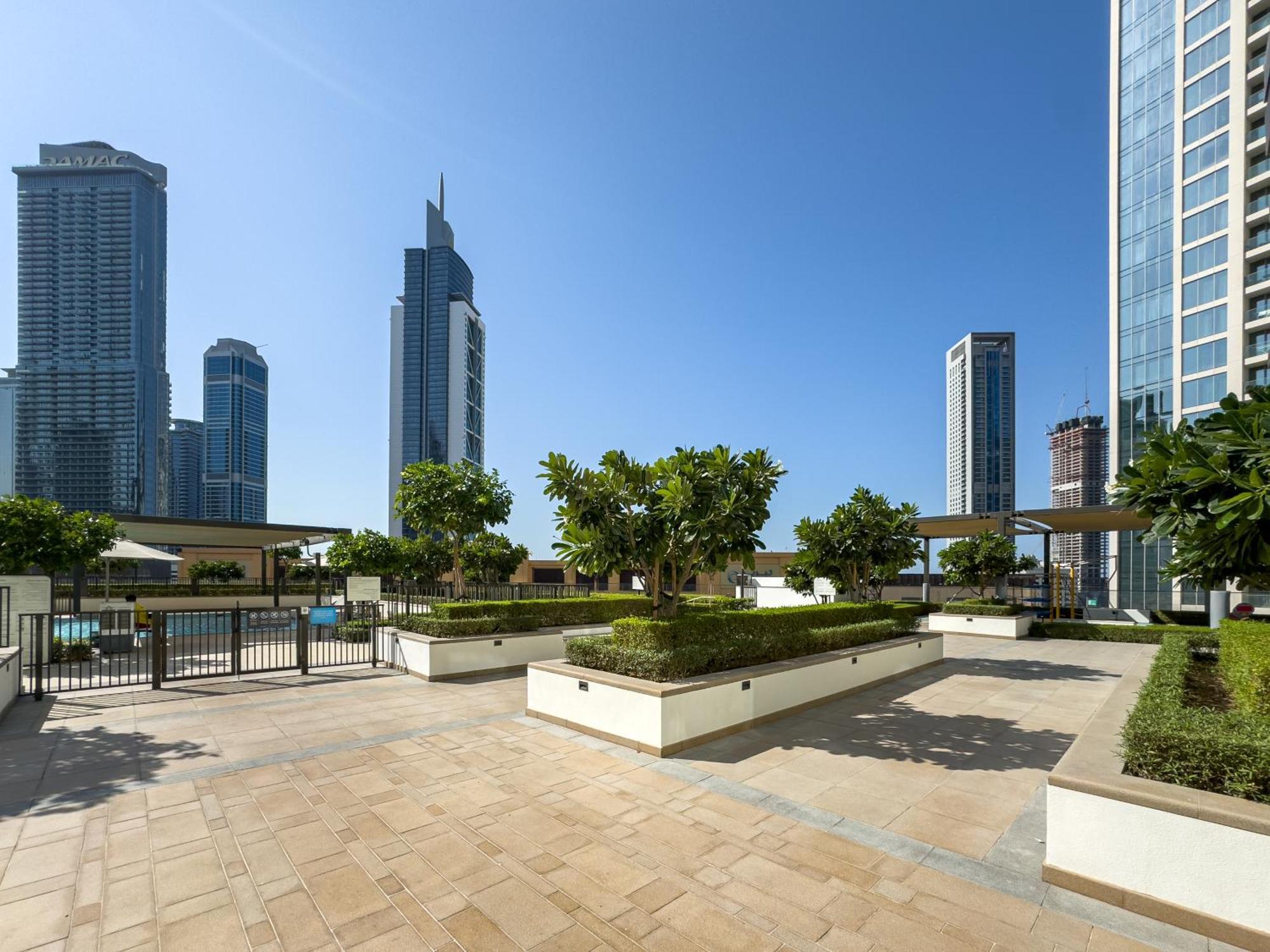 Apartment Stylish New 1br Walk To Burj Khalifa & Mall