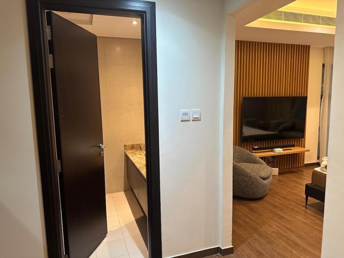 Villa Luxurious Meydan 6 Bed Unparalleled Views Dubai