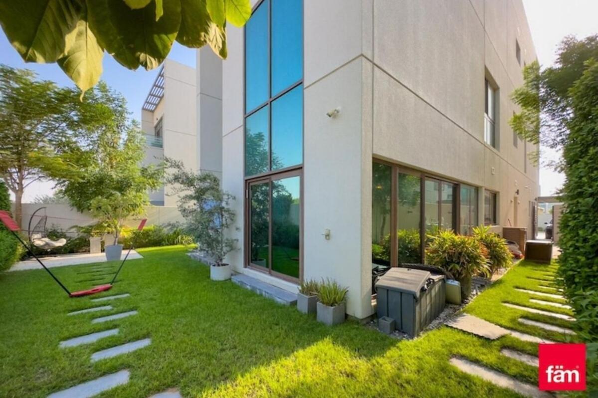 Luxurious Meydan 6 Bed Unparalleled Views Villa Dubai