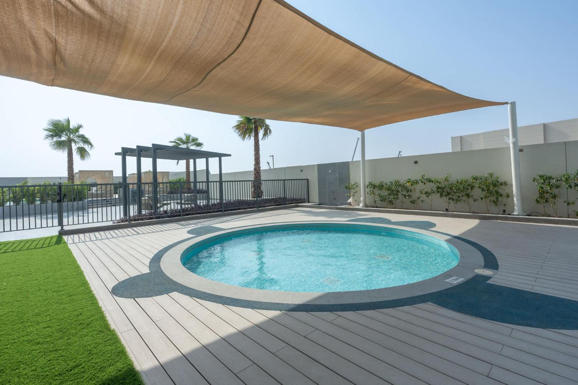 Elegant And Cozy 1-bedroom With Balcony Views In Jvt * Dubai