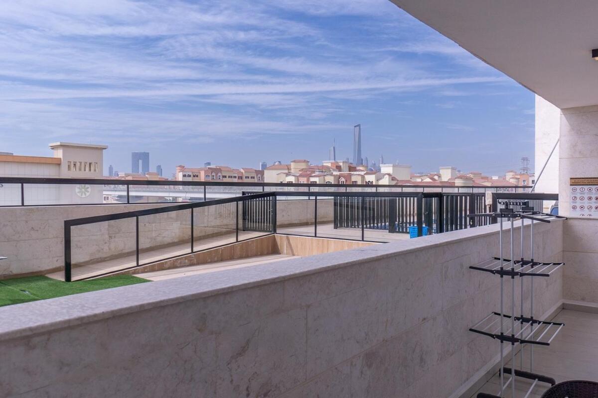 Amazing 2-bedroom Perfect For Families In Jebel Ali Village Apartment