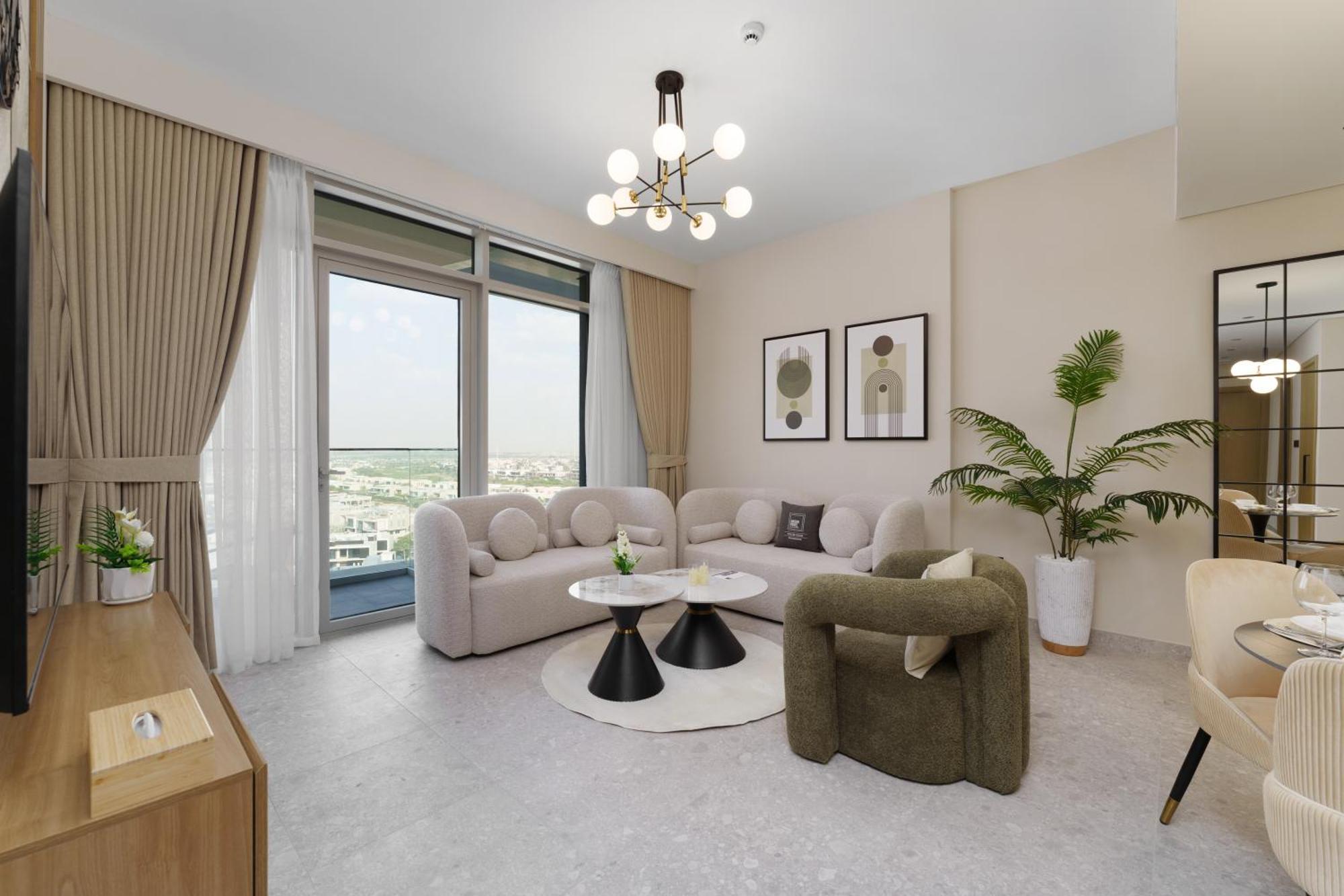 Maison Privee - Tranquil Living With Golf Course Vws In Hills *