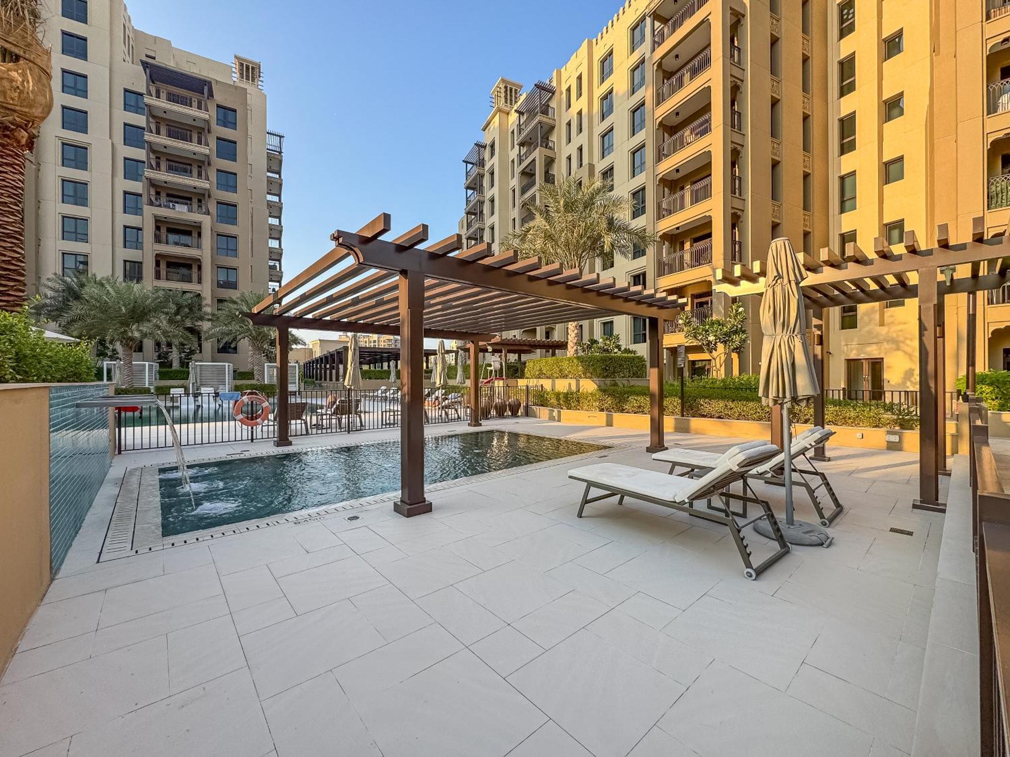 Apartment Modern Living -near Madinat Jumeirah Living -close To *