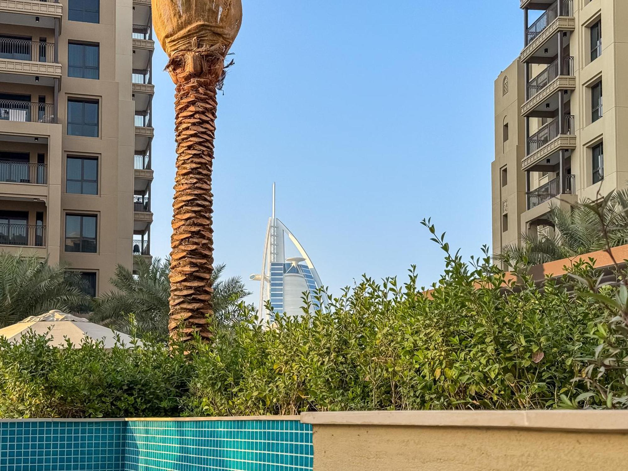 Modern Living -near Madinat Jumeirah Living -close To * Dubai