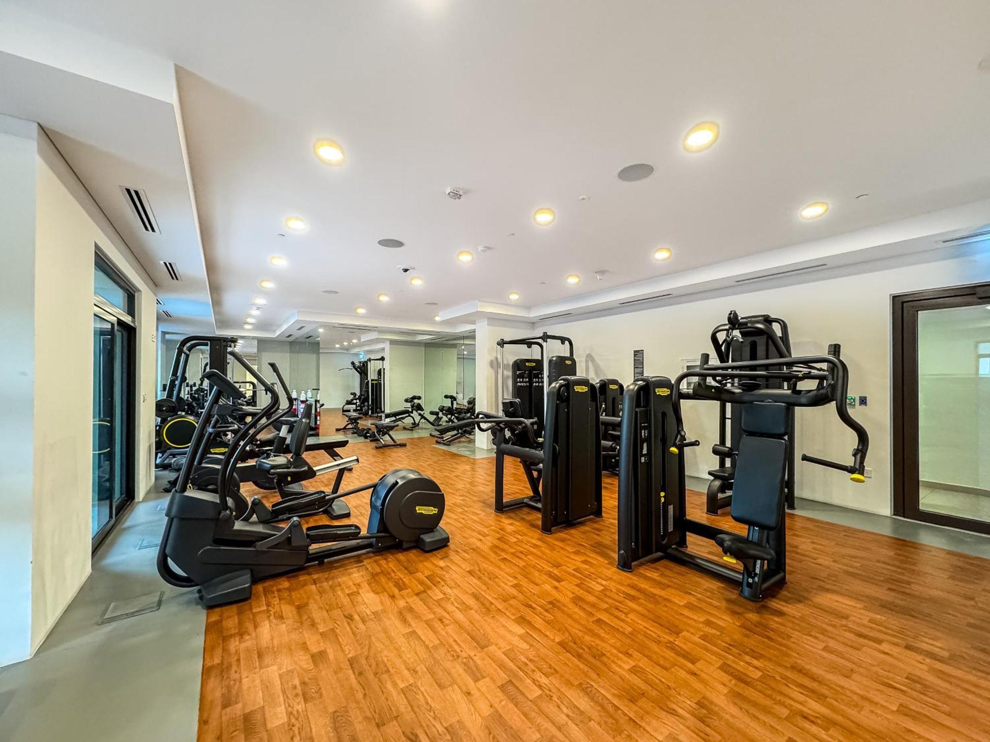 Modern Living -near Madinat Jumeirah Living -close To Apartment *