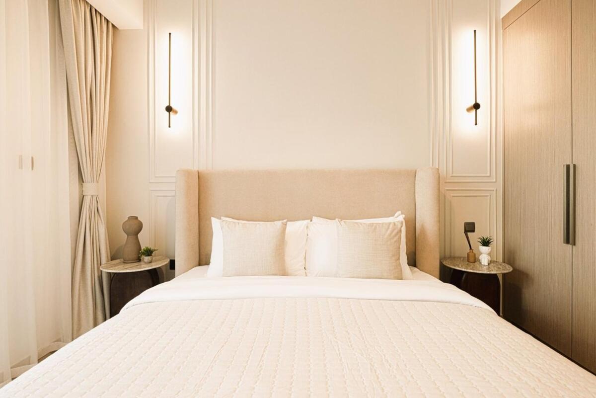 Prime 2br With Burj Khalifa And Fountain Views - Next To Opera And Near Mall * Dubai