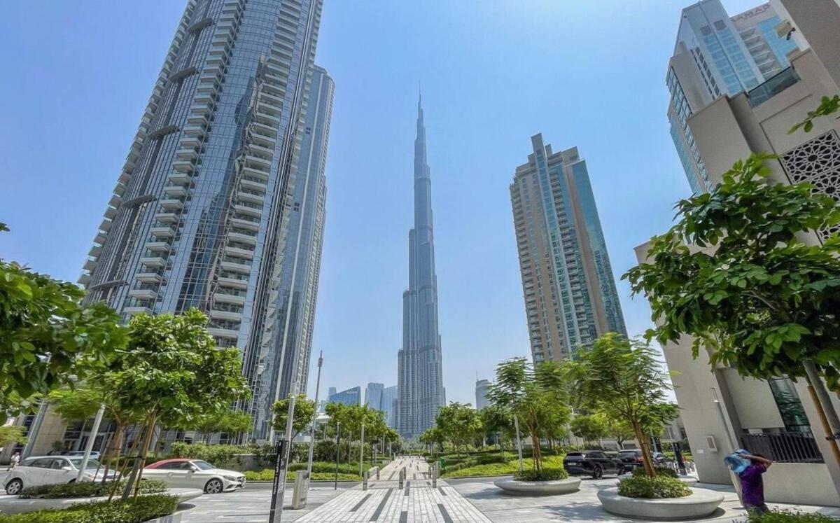 Prime 2br With Burj Khalifa And Fountain Views - Next To Opera And Near Mall Dubai