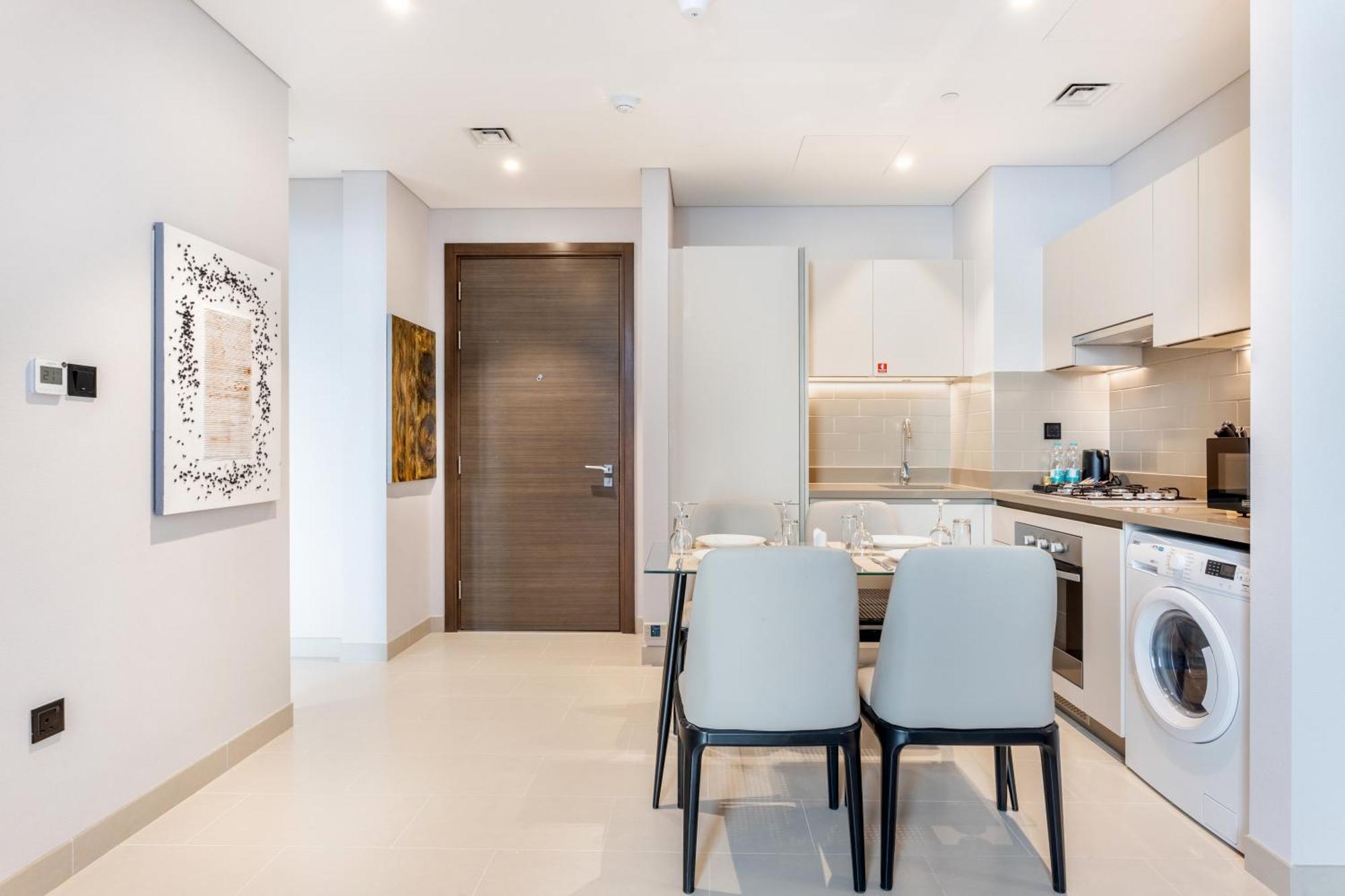 Stay By Latinem Luxury 2Br Holiday Home Cv A2814 Near Burj Khalifa * Dubai