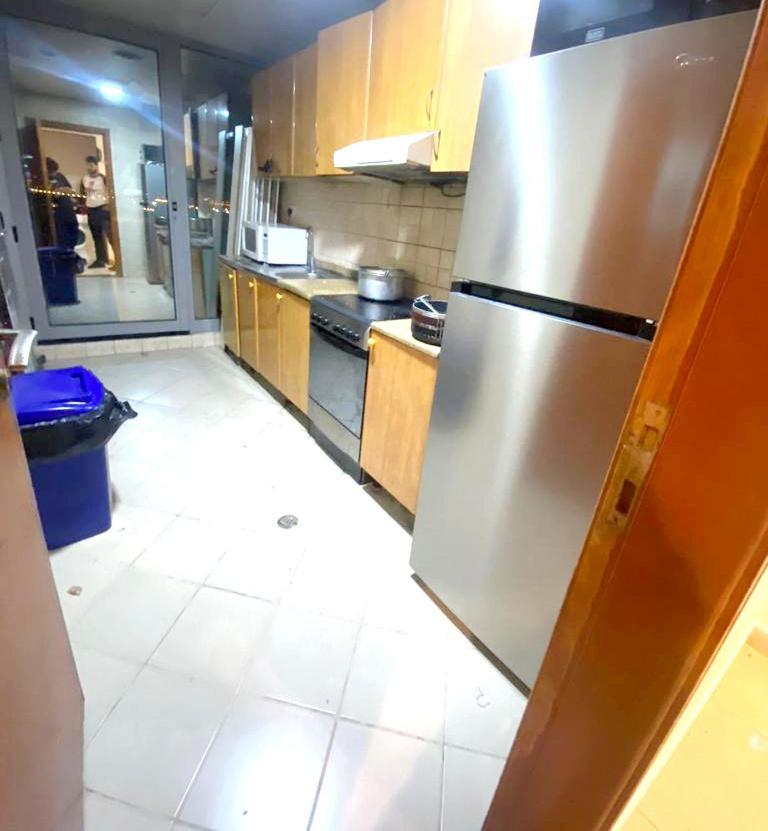 Homestay Lavish Double Partition In Barsha Heights