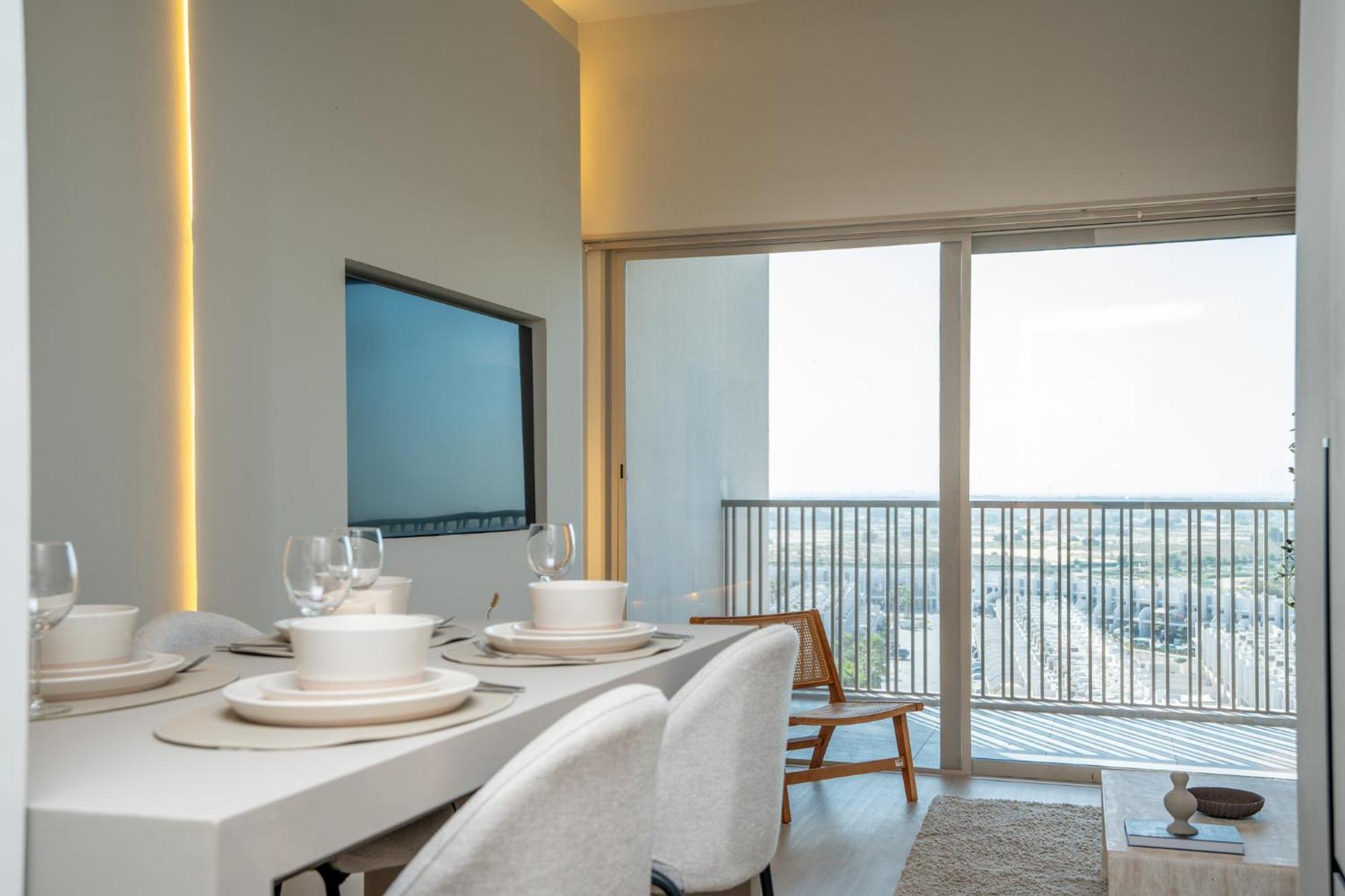 Apartment Modern 1-bedroom Retreat In Mbr Dubai