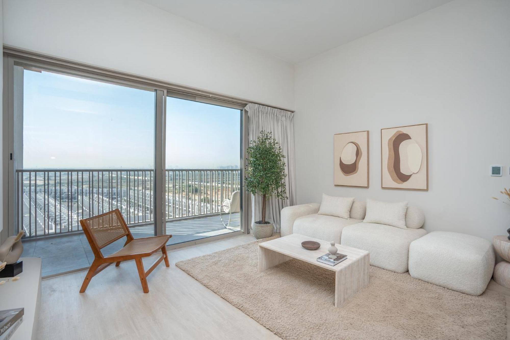 Modern 1-bedroom Retreat In Mbr