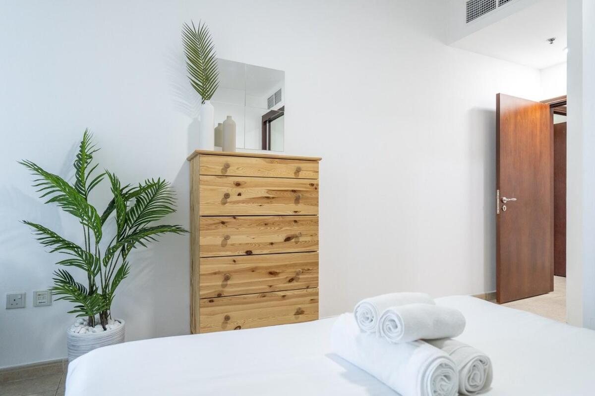 Cozy 2-bedroom Near Beaches At Elite Residences Marina Apartment *
