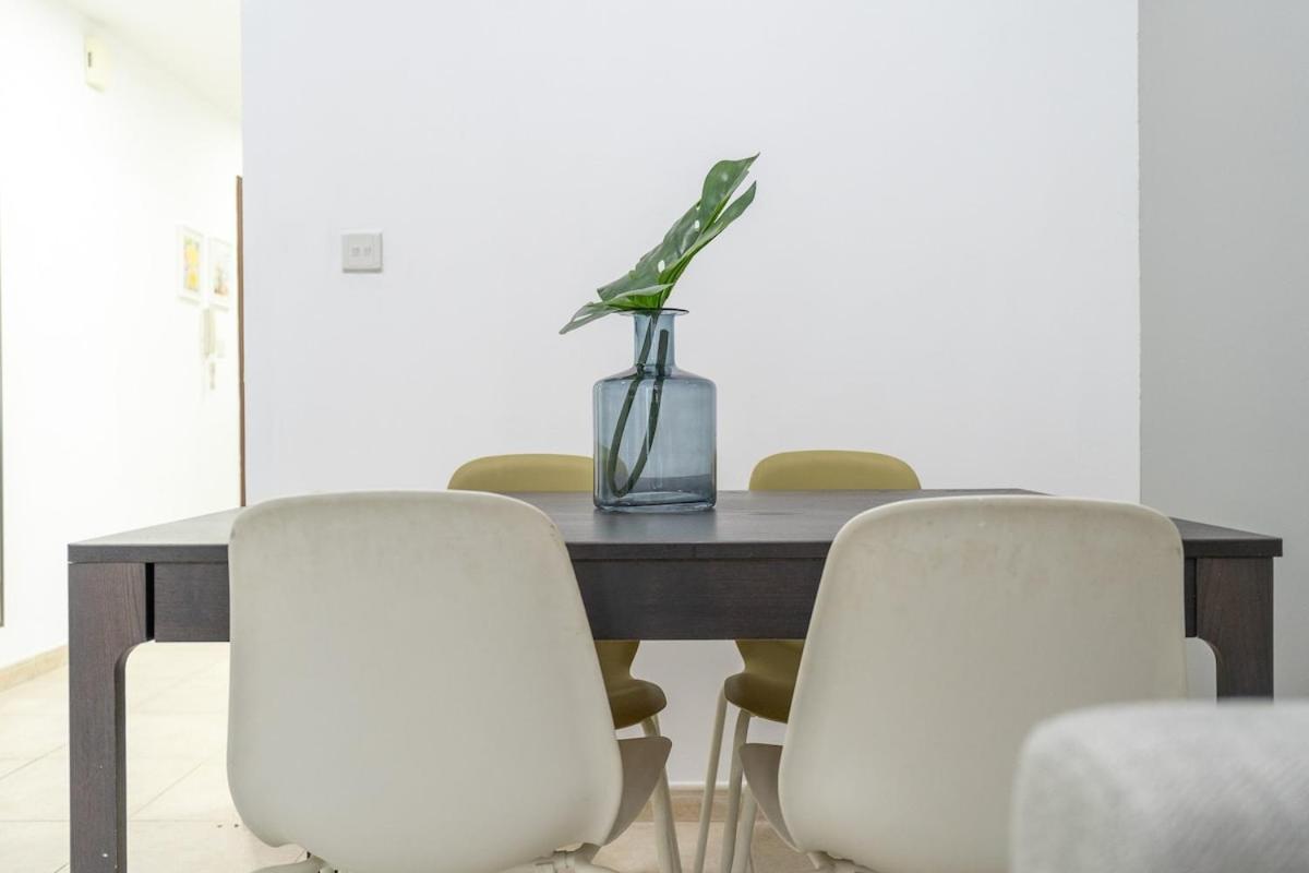 Cozy 2-bedroom Near Beaches At Elite Residences Marina Apartment