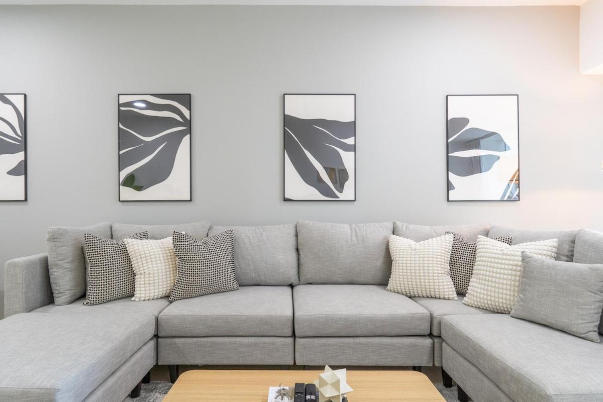Cozy 2-bedroom Near Beaches At Elite Residences Marina Apartment *