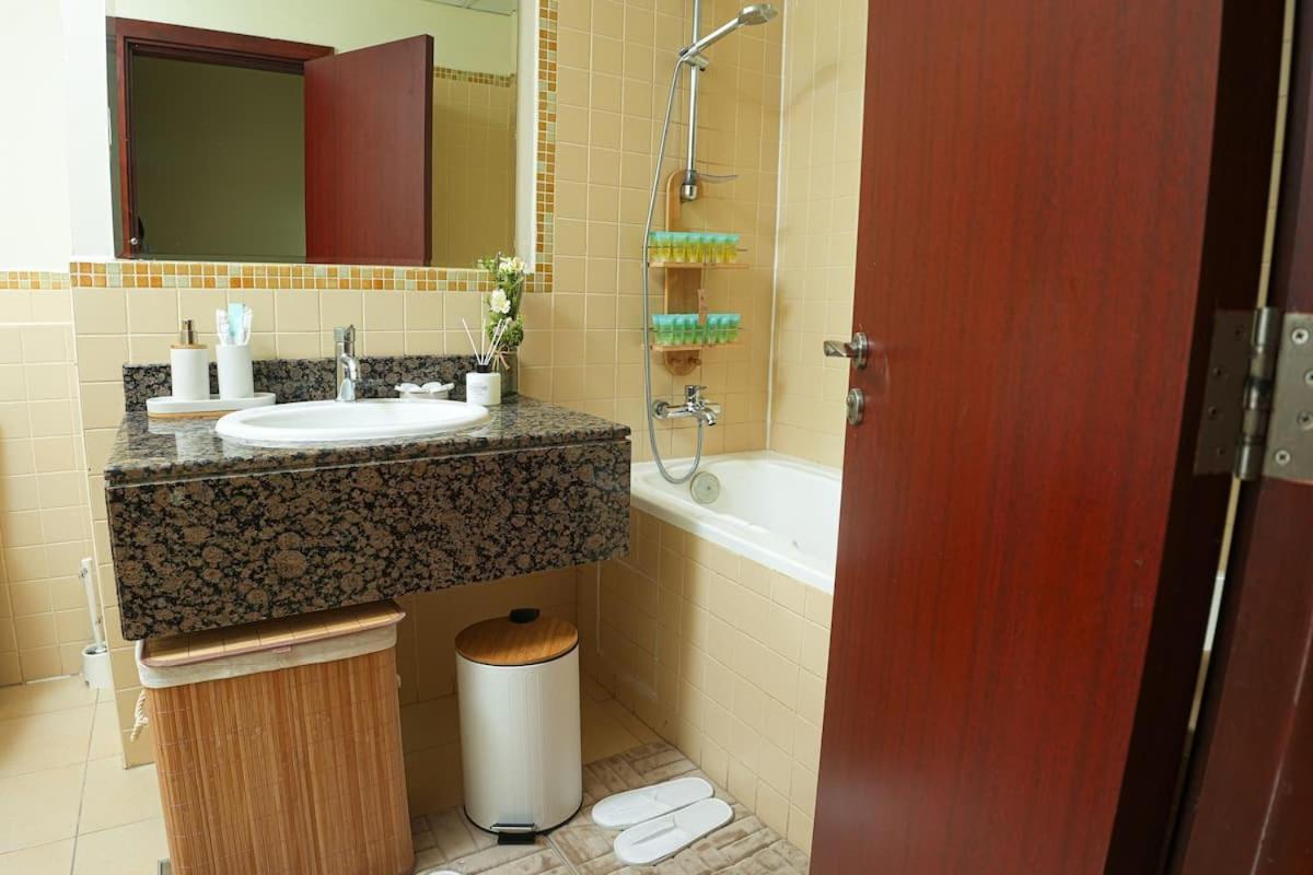 Luxury Homes Jbr Pansiyon *