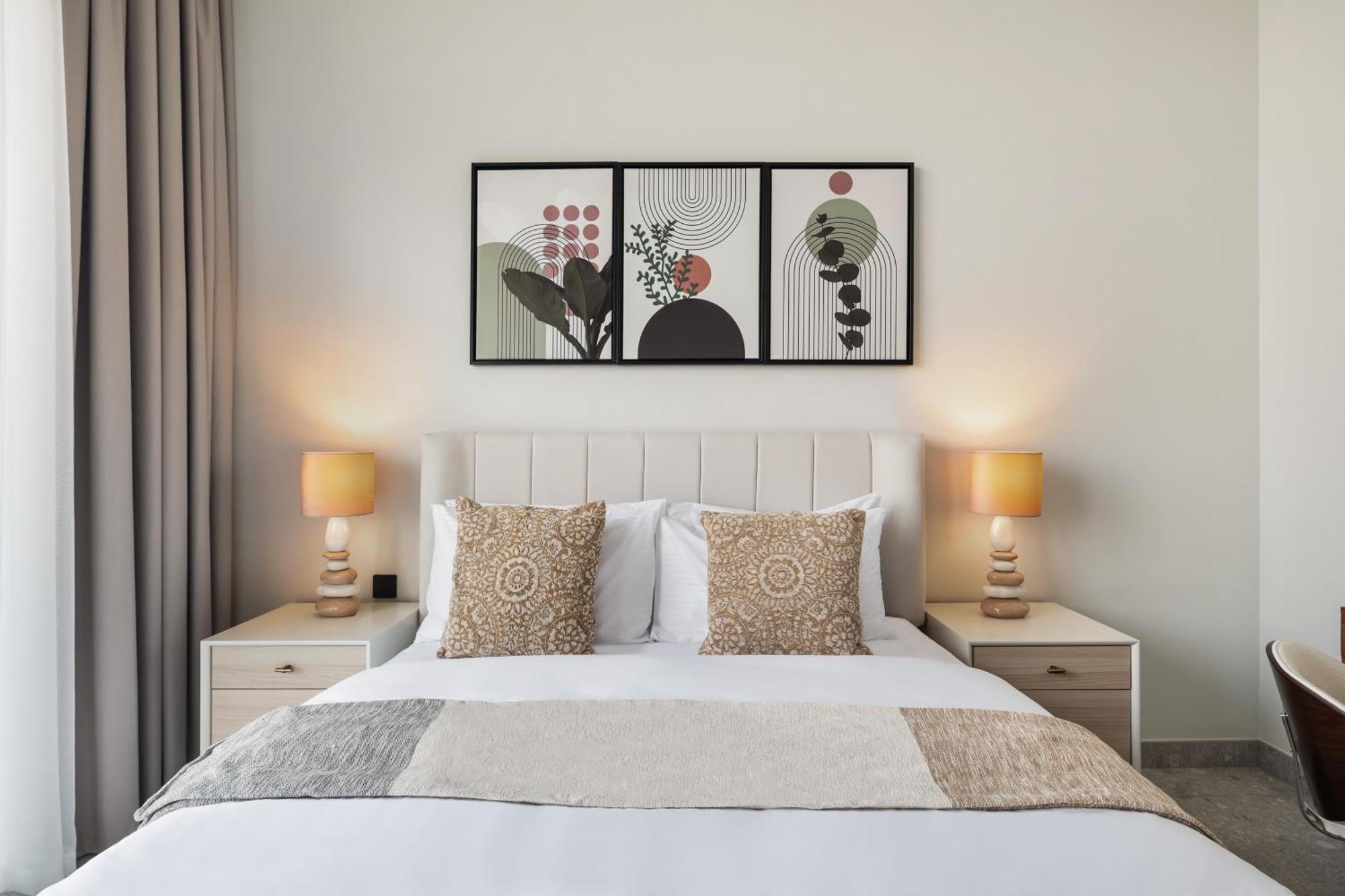 Luxury 2 Bedroom In Golf Hills