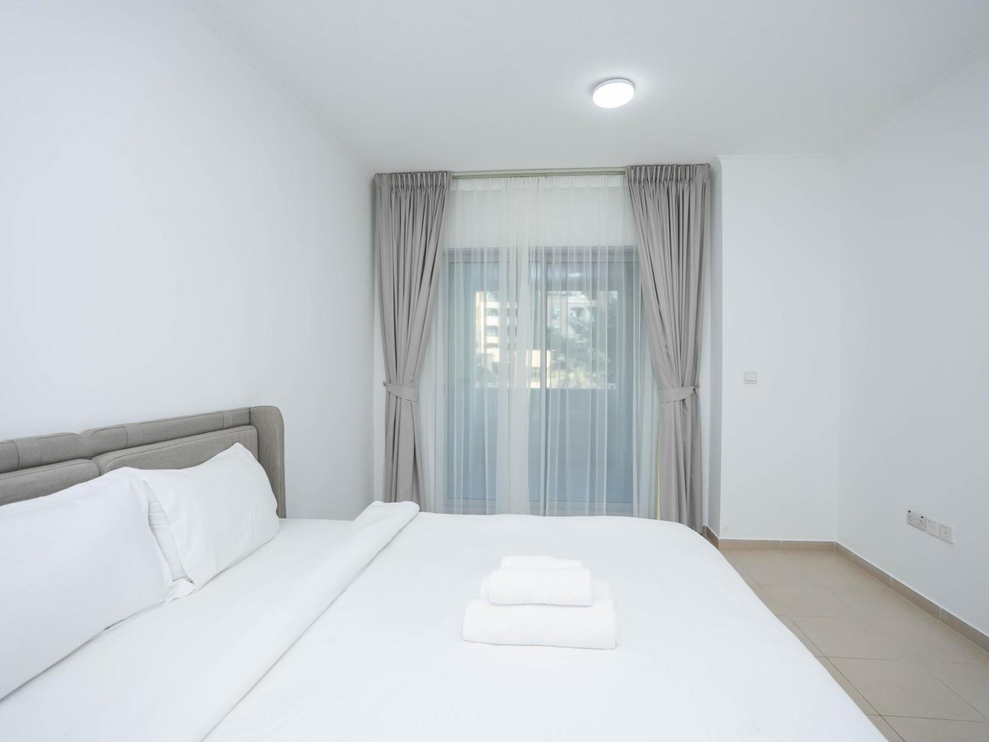 Holidays R Us 3 Bedroom Premium Location * Dubai