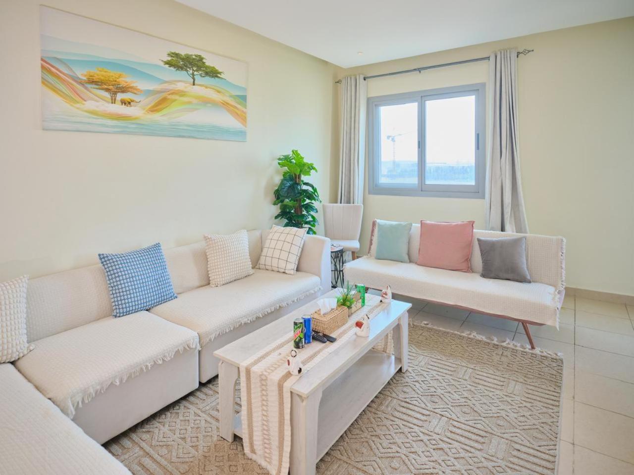 Marina, One Bed With Full Marina View *