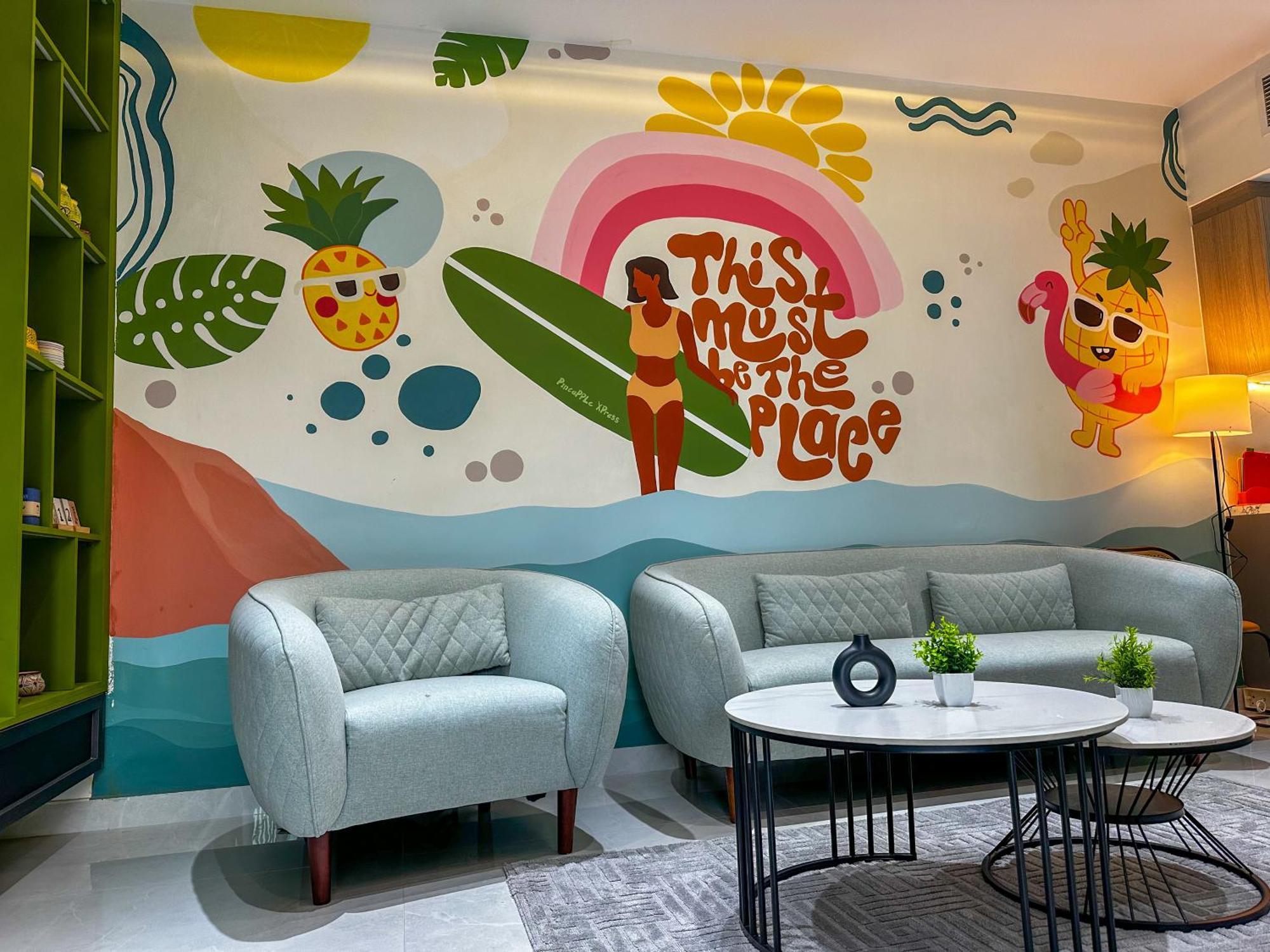 Pineapple Xpress Apartment Dubai