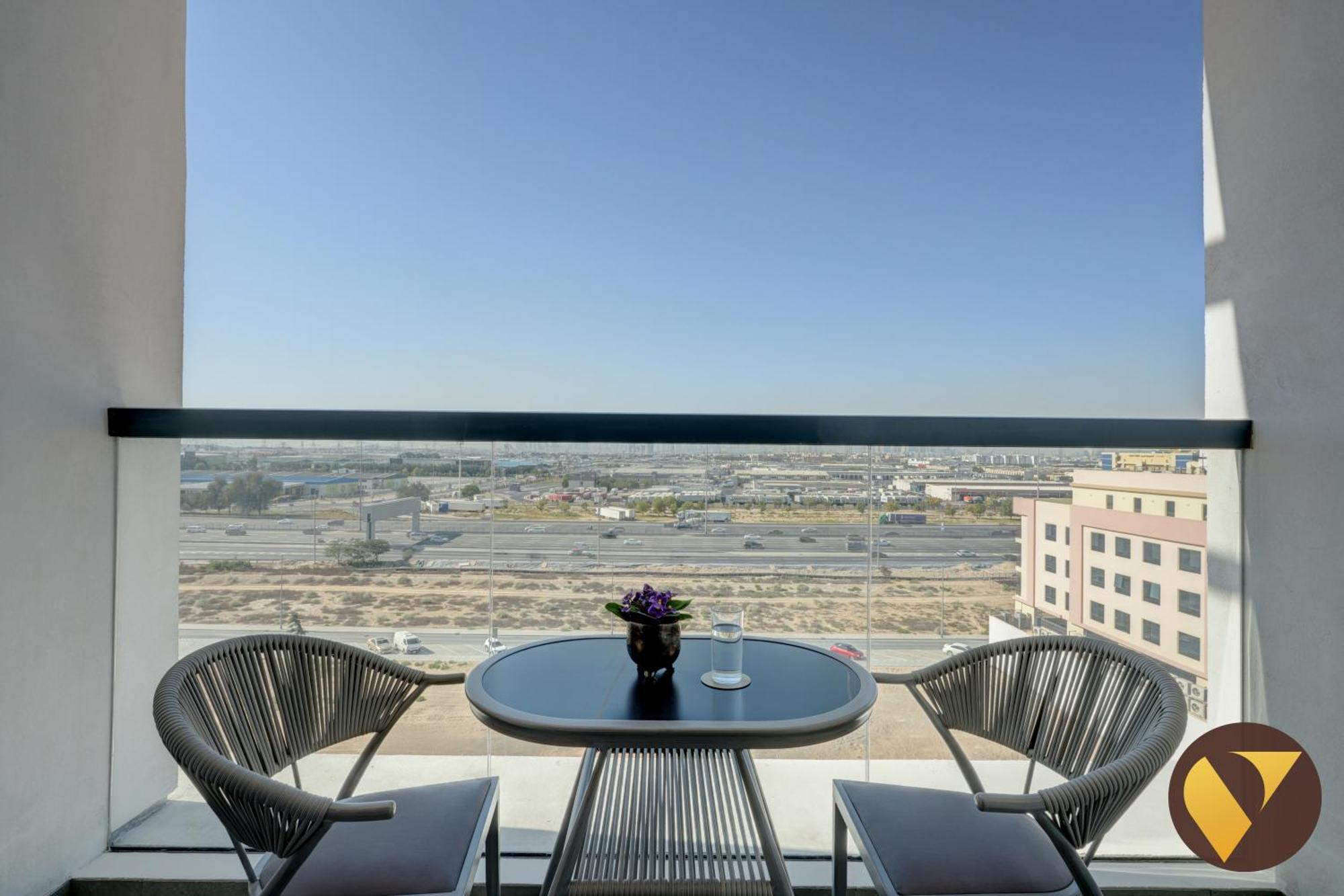 Vogue Elegance Olivz By Danube
