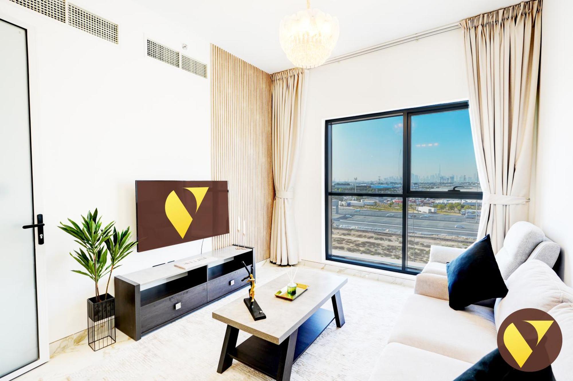 Vogue Elegance Olivz By Danube Dubai