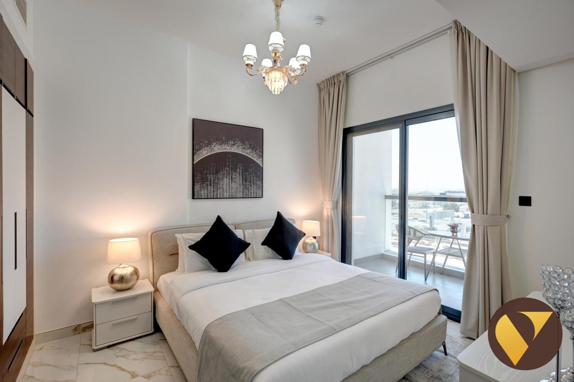 Vogue Elegance Olivz By Danube Apartment *