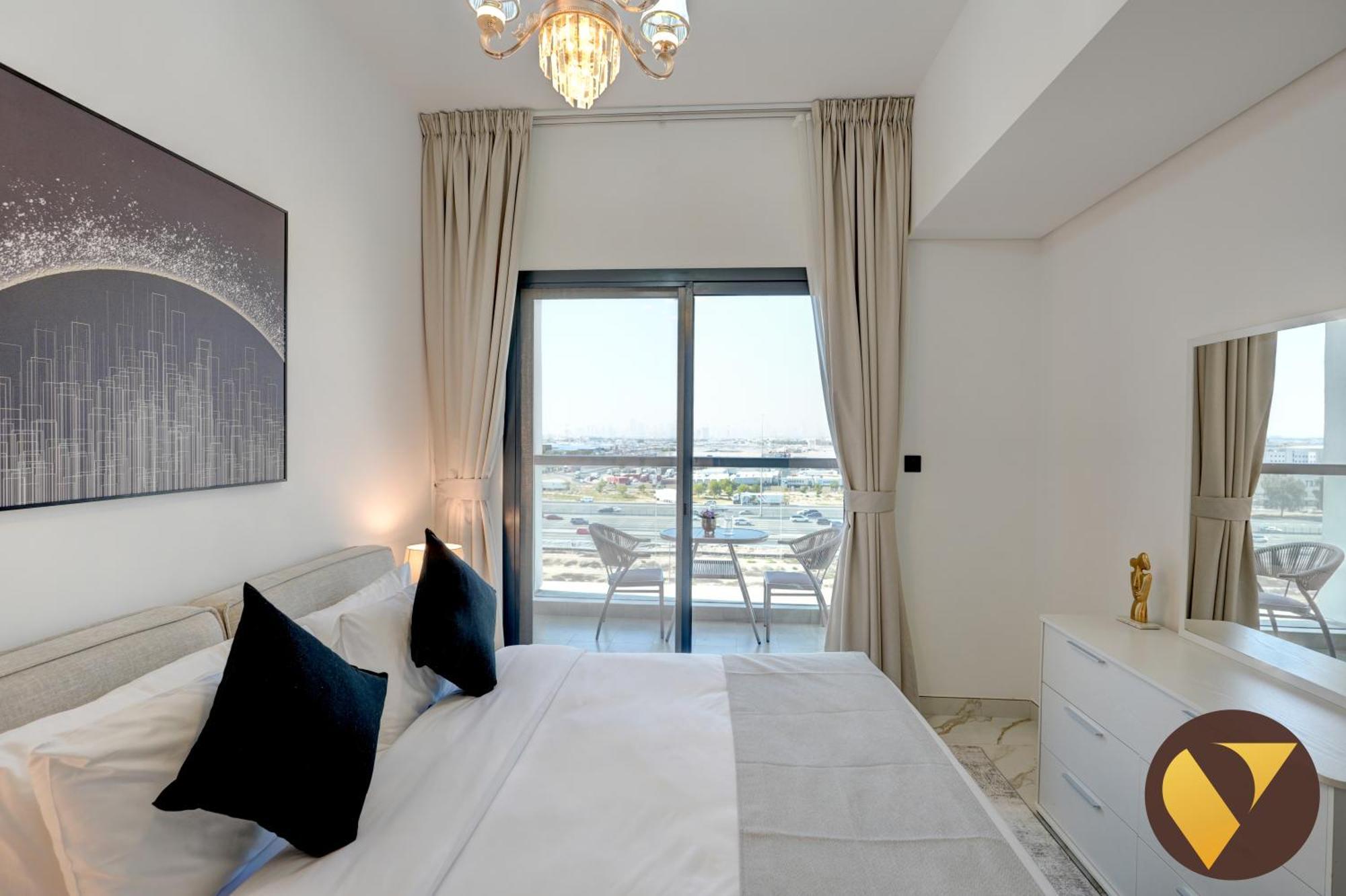 Vogue Elegance Olivz By Danube Apartment Dubai