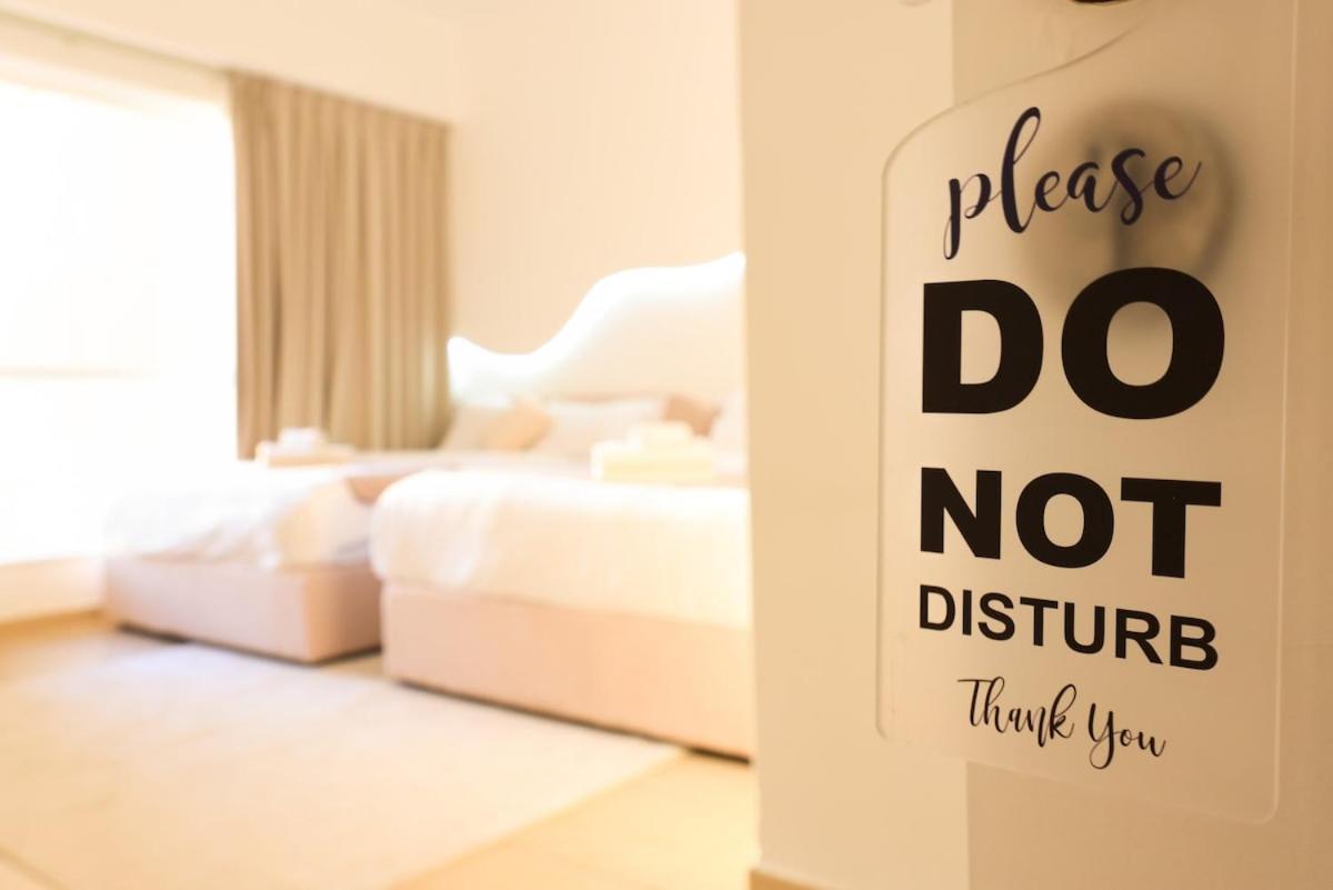 Maxstays - Cozy Jbr Beachfront Eye & Sunset Views - Gym & Pool - Free Parking Dubai