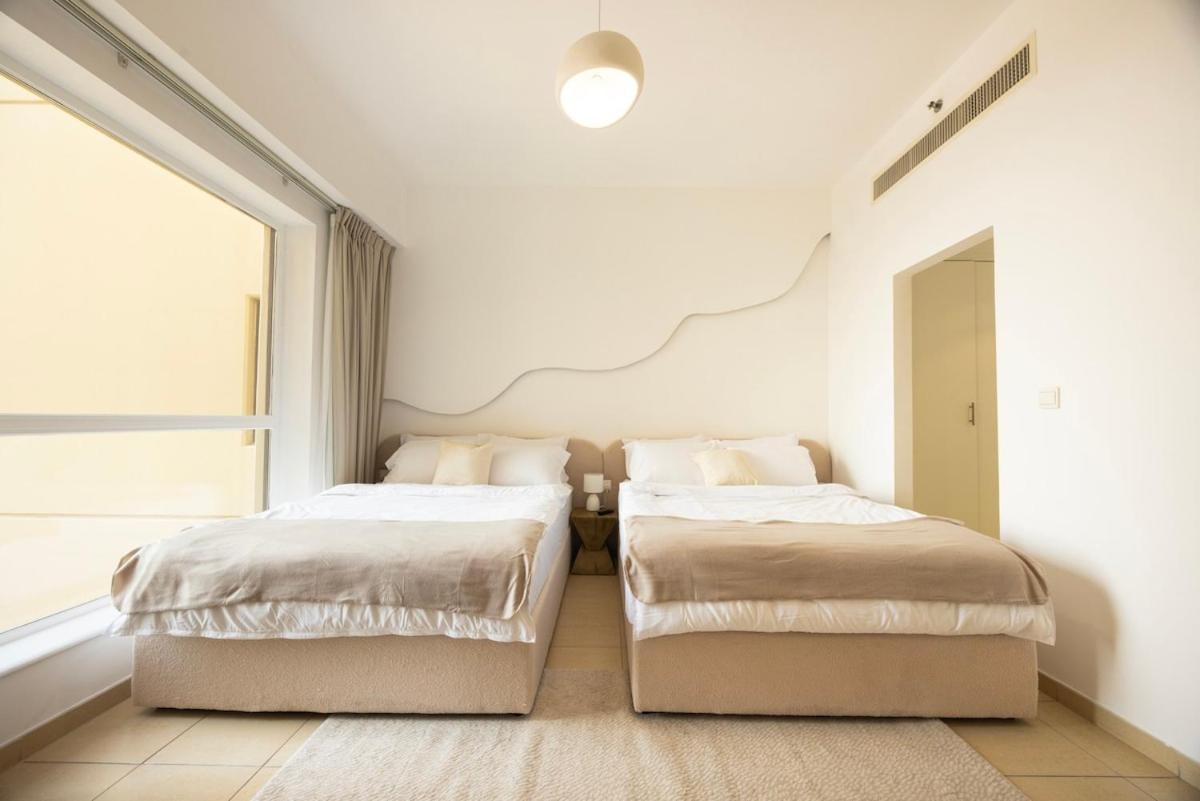 Apartment Maxstays - Cozy Jbr Beachfront Eye & Sunset Views - Gym & Pool - Free Parking *